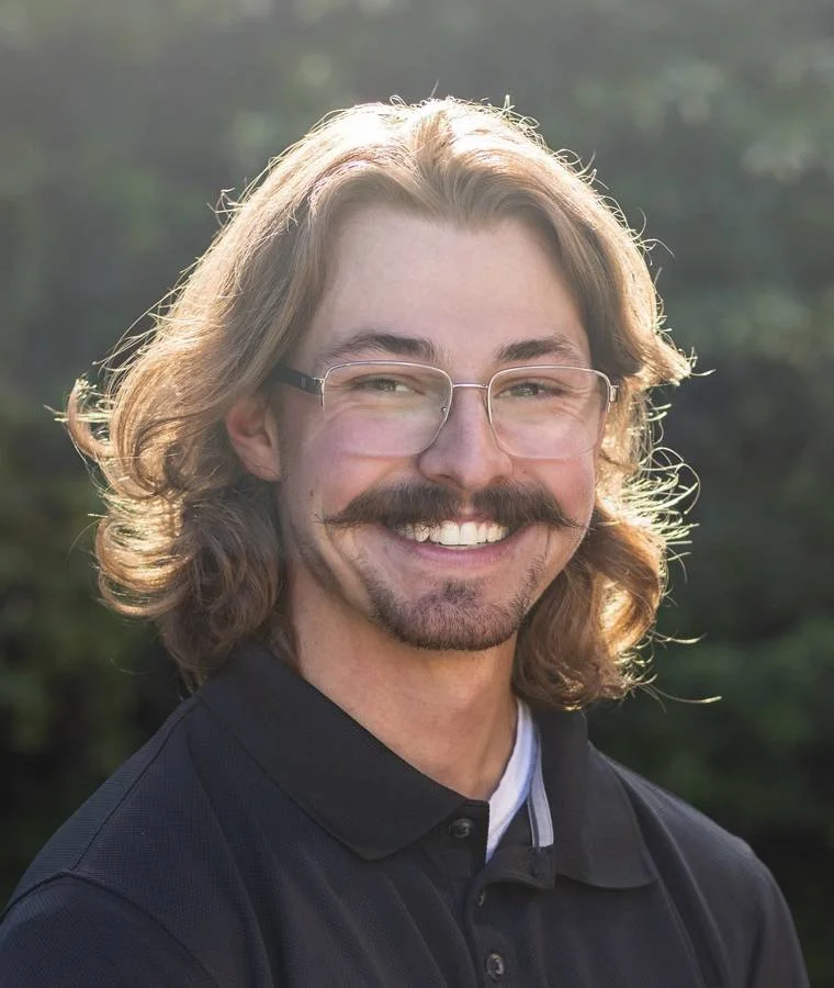 Meet Sam Knowlton, Owner and Founder of Red River Remodel & Construction. Contractor in Central Oregon. The Heart Behind Red River. From kitchens and bathrooms to full-home remodels, Sam treats every home like his own.