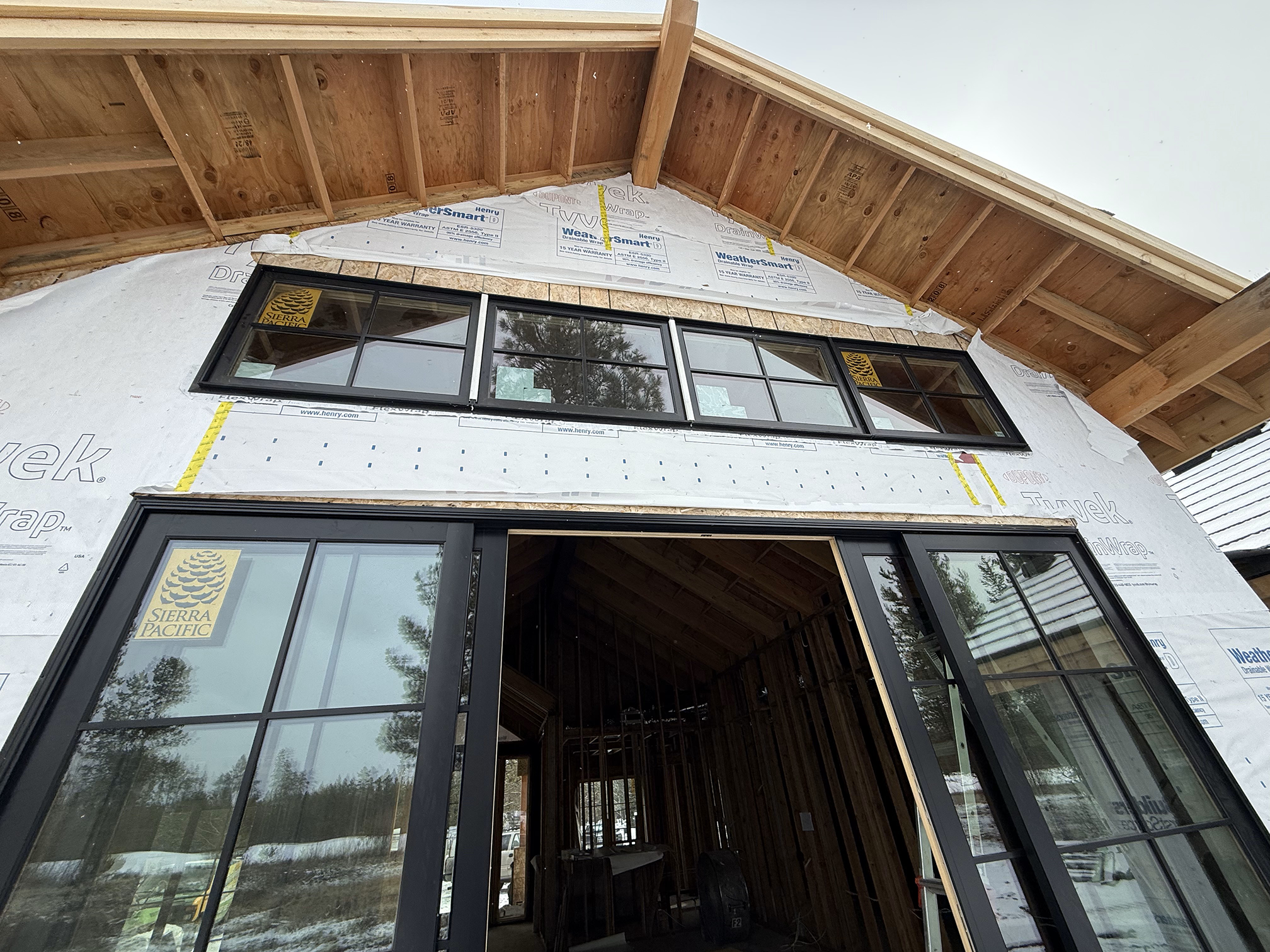 Red-River-Remodel-and-Construction-Sam-Knowlton-Central-Oregon-Contractor-Big-Door-New-Construction-Exterior.png