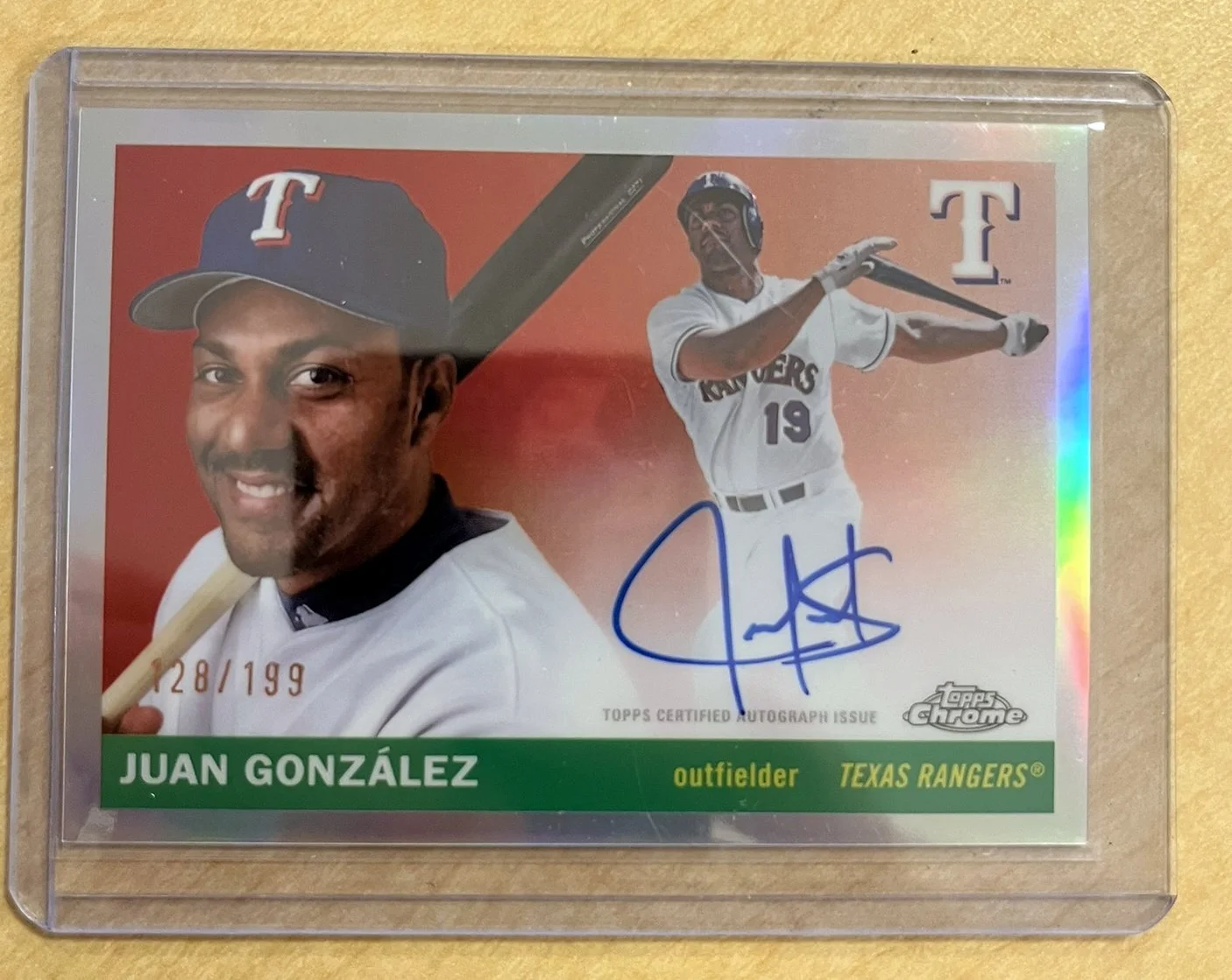 13_Juan_Gonzalez_01_Front_IMG_2142.jpg