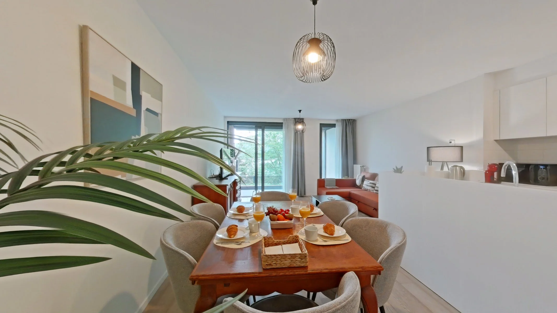 Living Room  (1).jpg