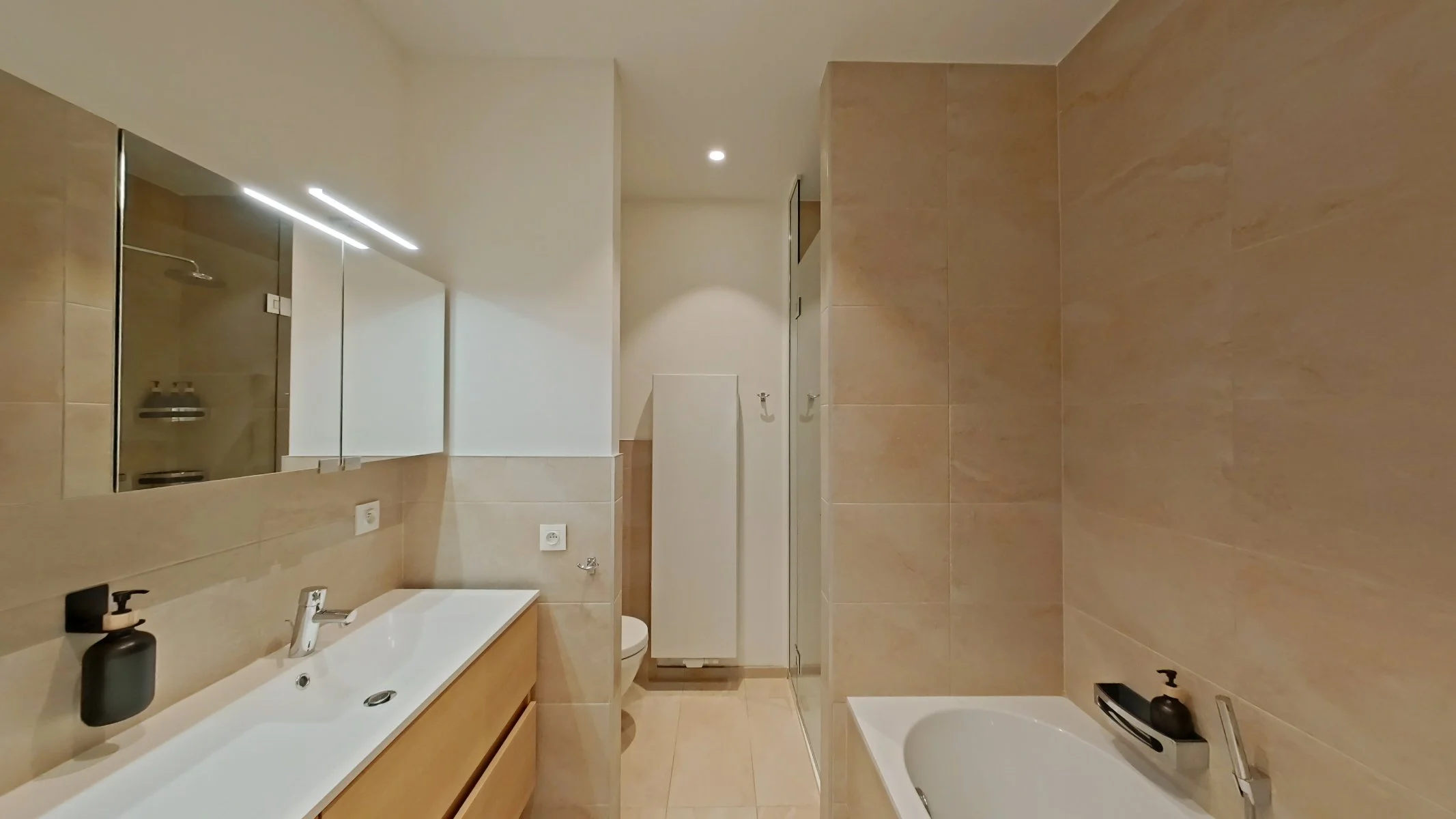 Bedroom 1 Bath 2.jpg