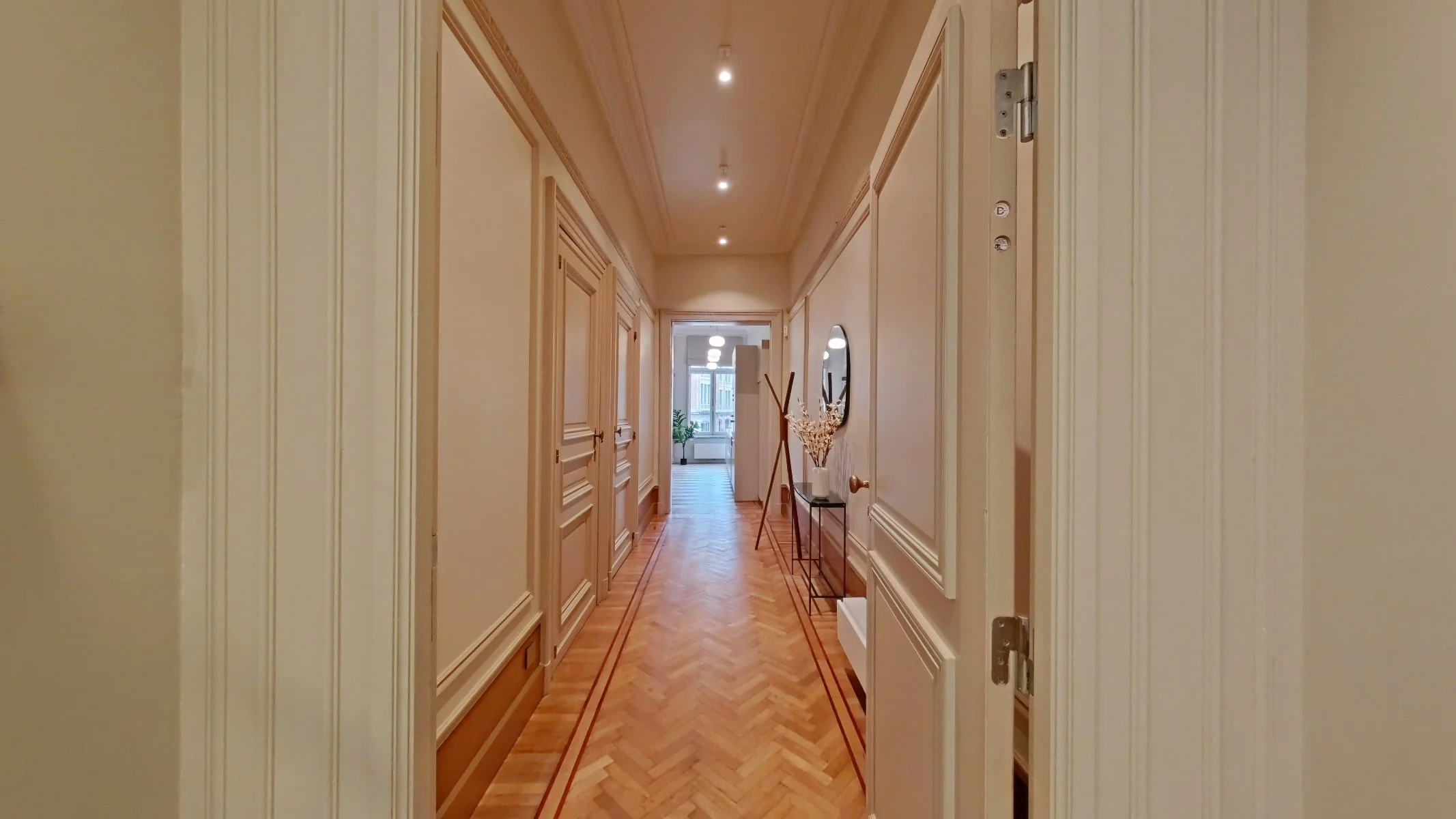 Entrance 1 St Floor.jpg