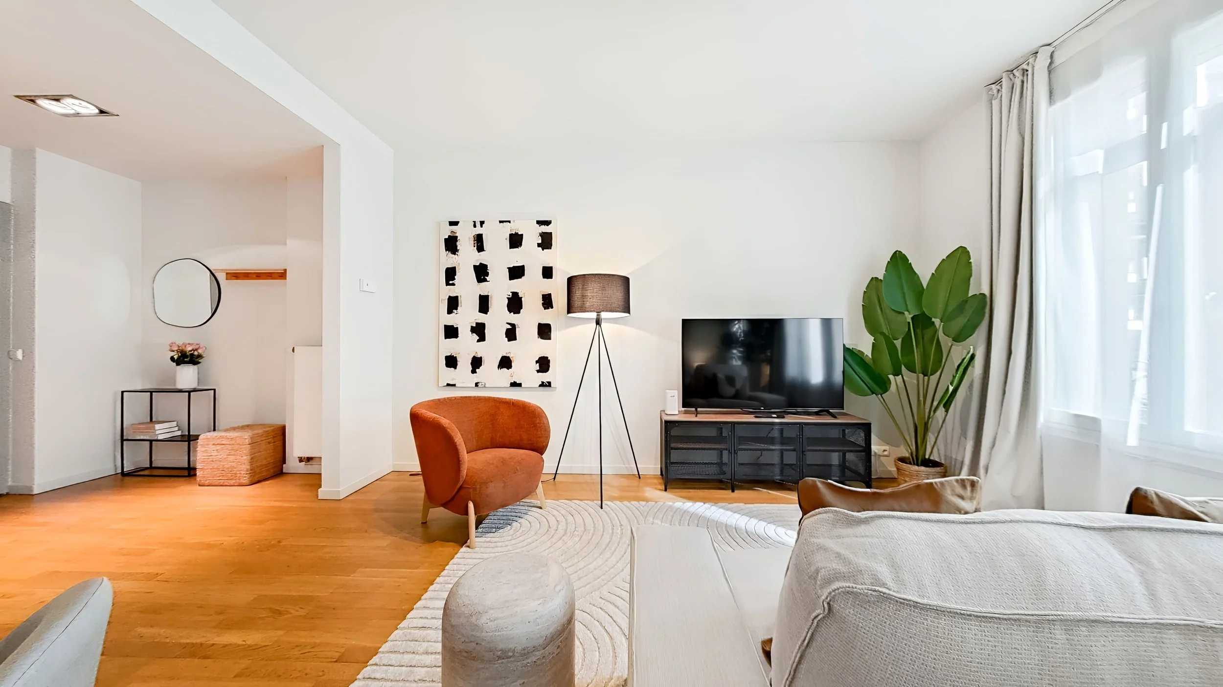 Bedroom (1)_edit.jpg