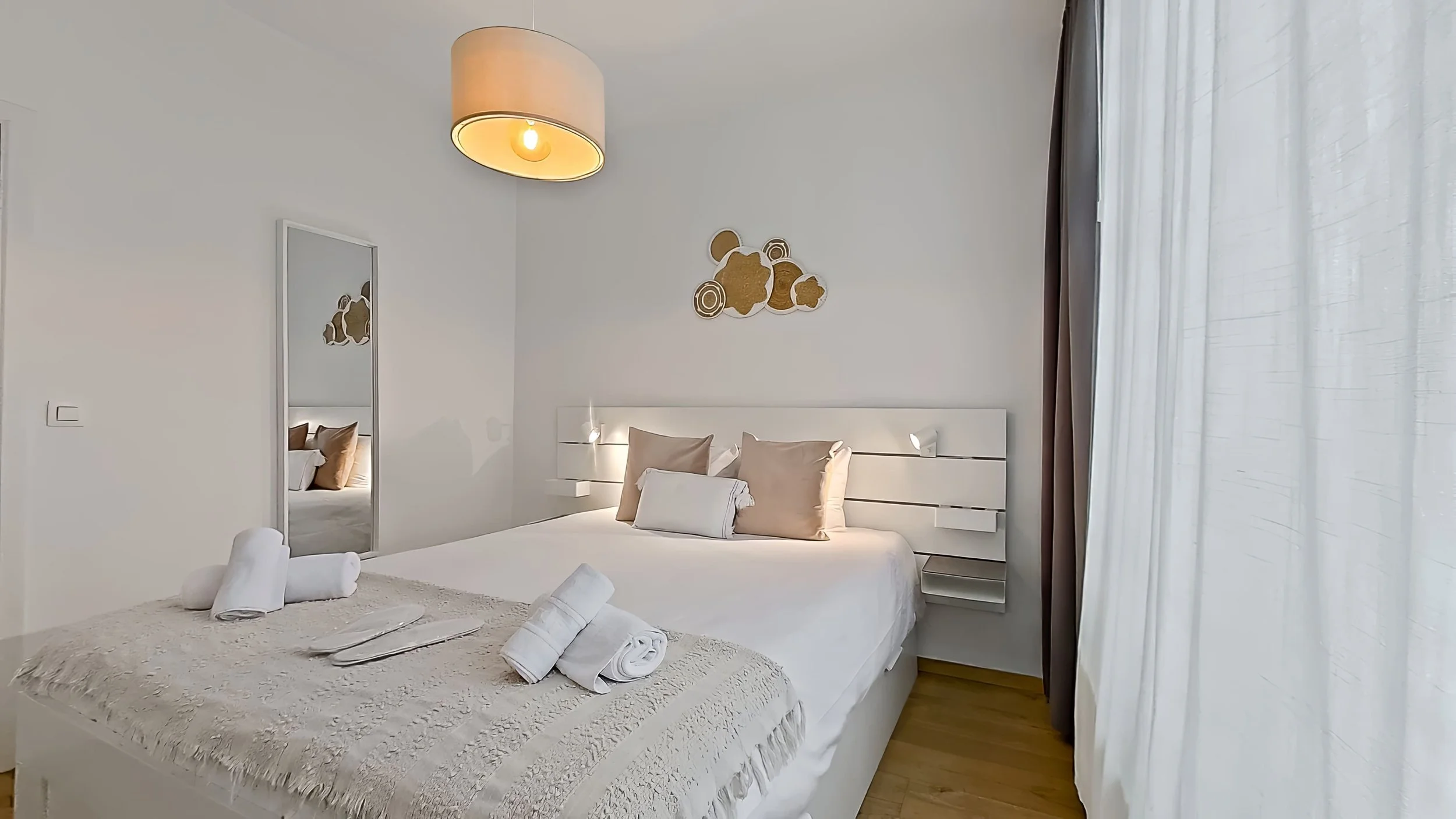 Bedroom (1)_edit.jpg