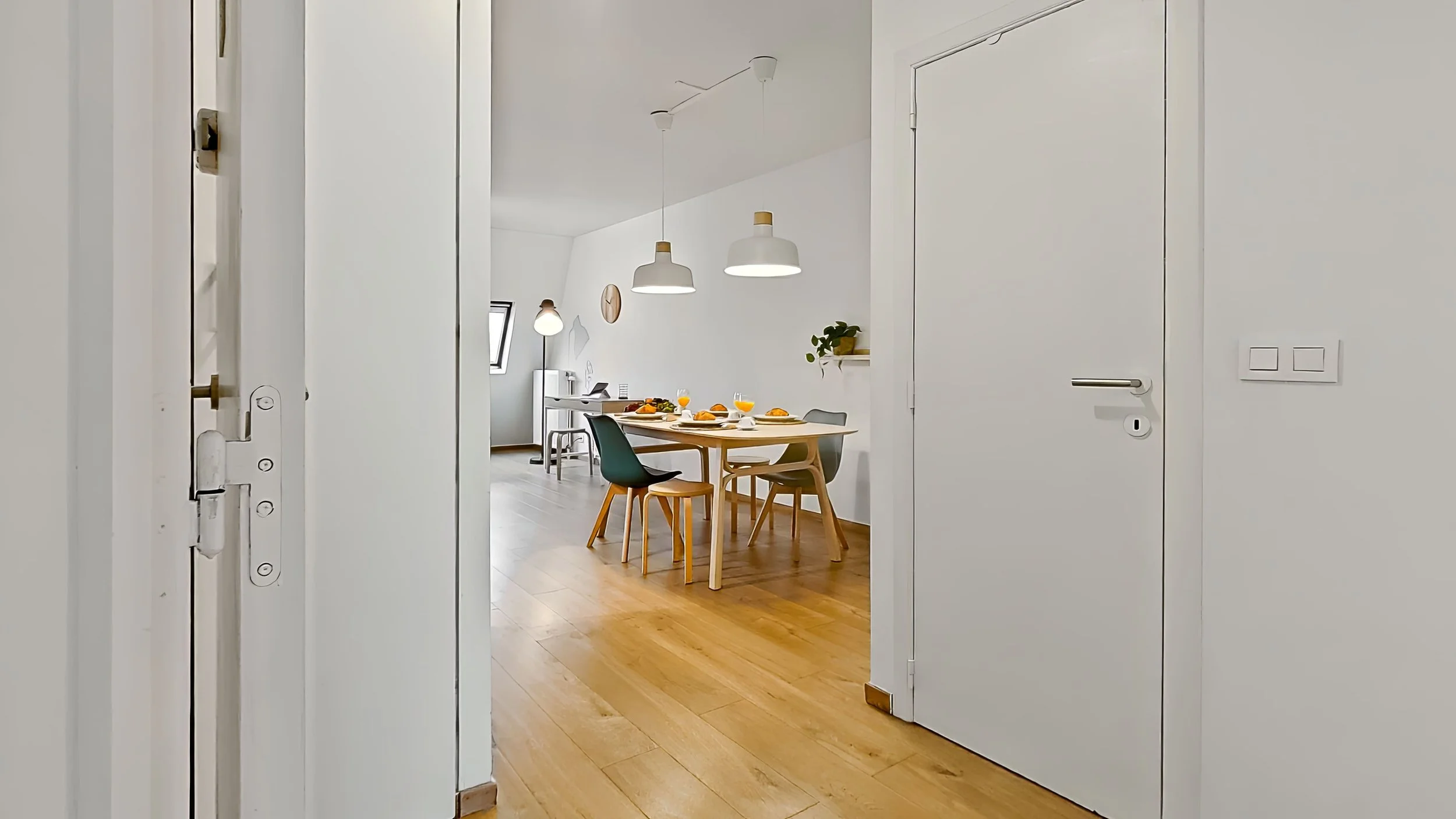 Entrance (1)_edit.jpg