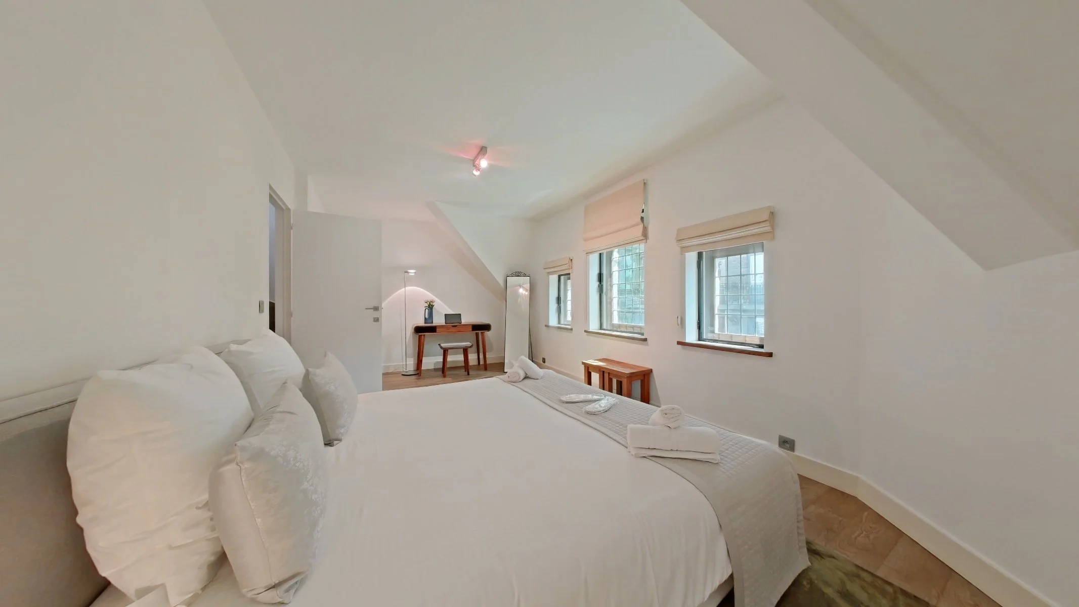 Bed 2 (1).jpg