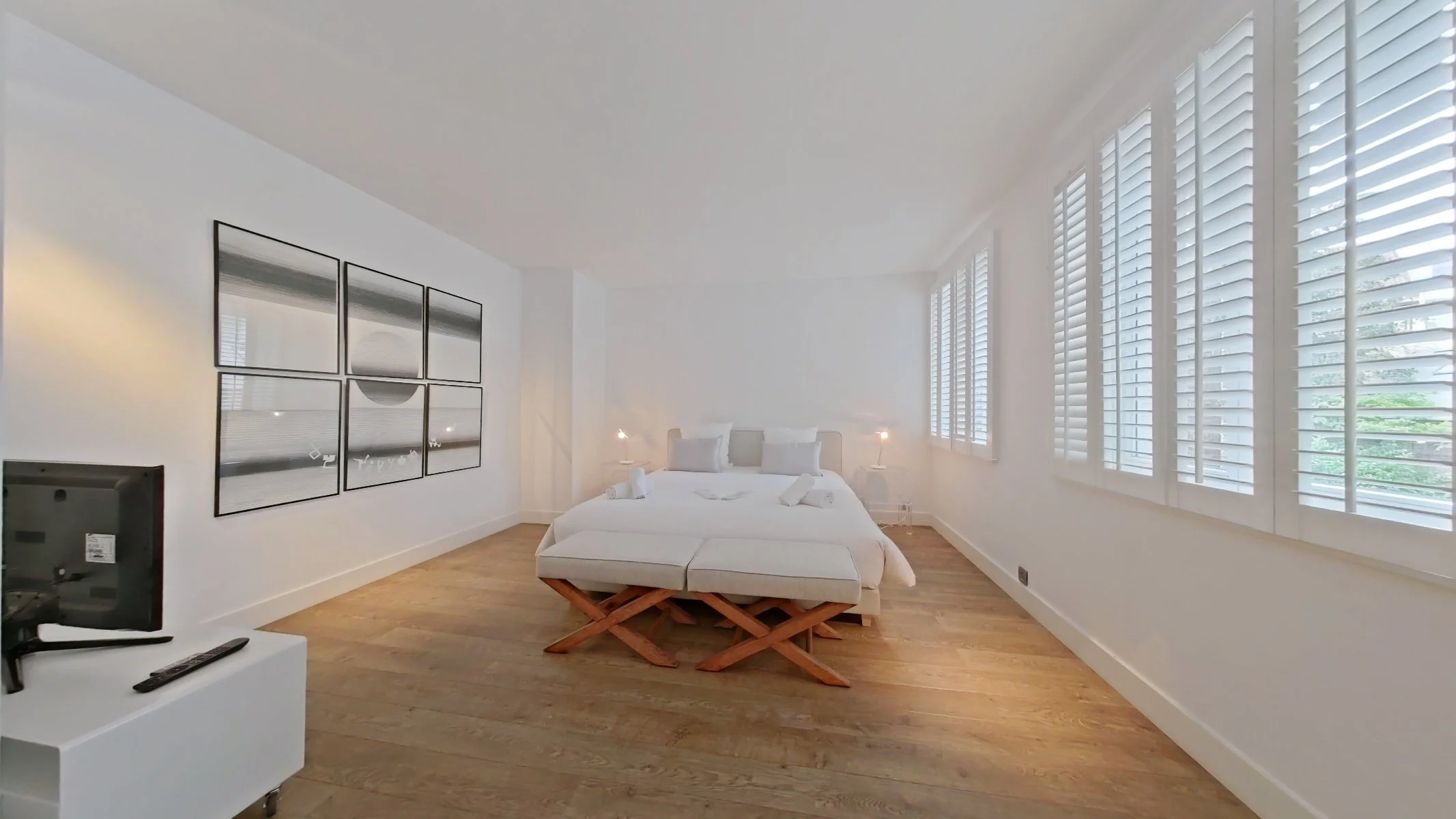 Bedroom1.jpg
