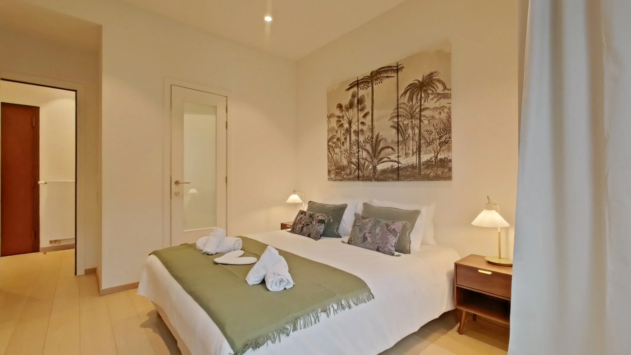 1 Suite (1).jpg