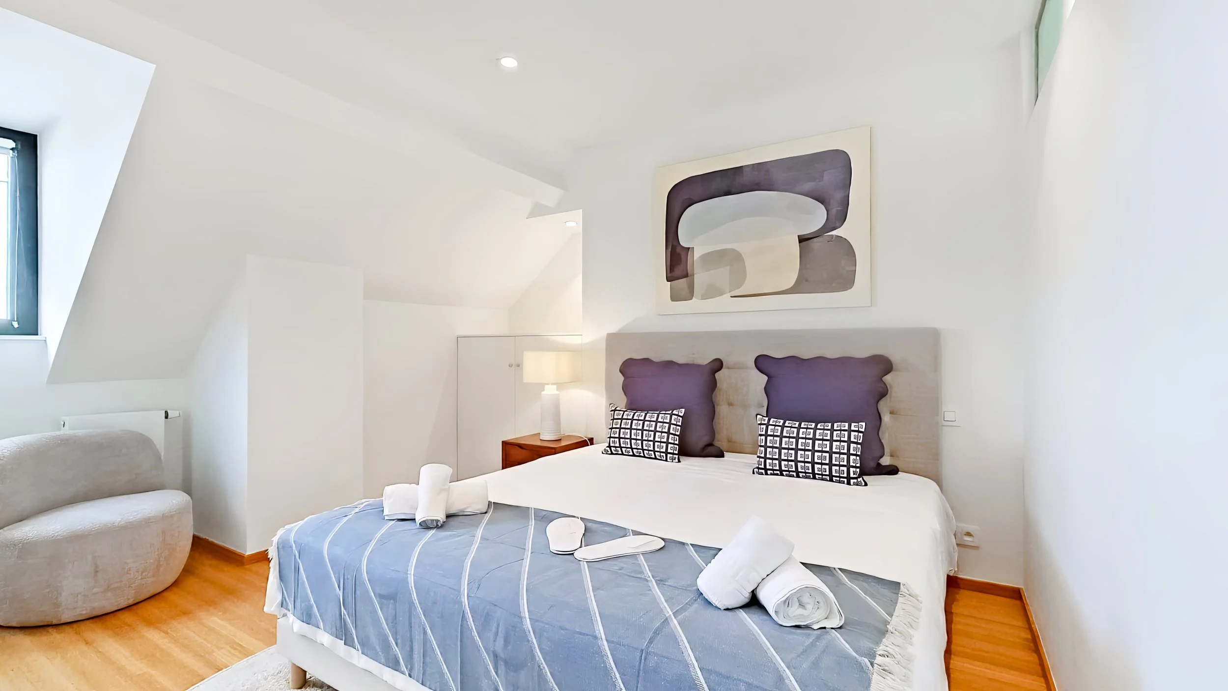 Bedroom3_edit.jpg