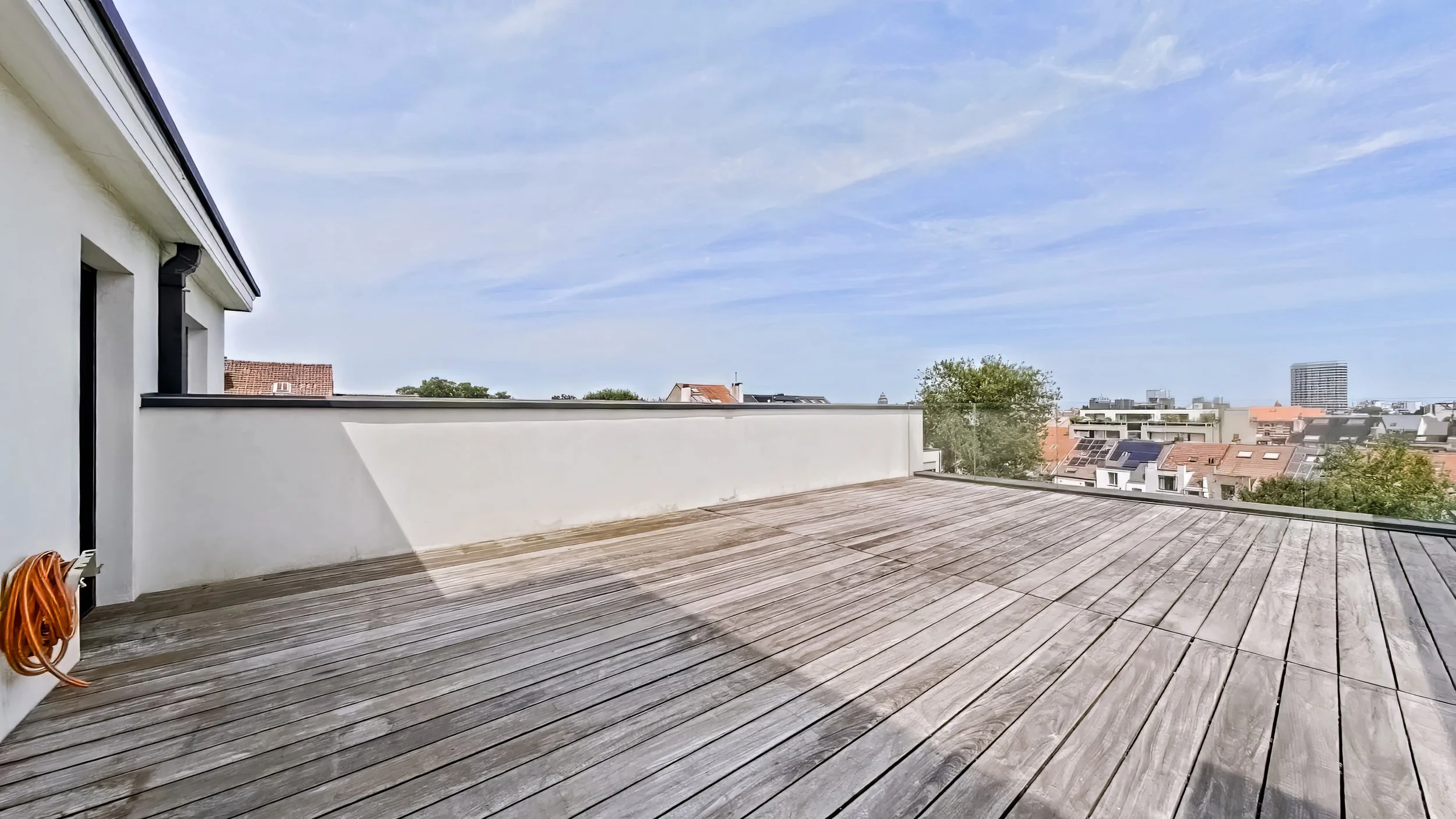 Terrace (2)_edit.jpg