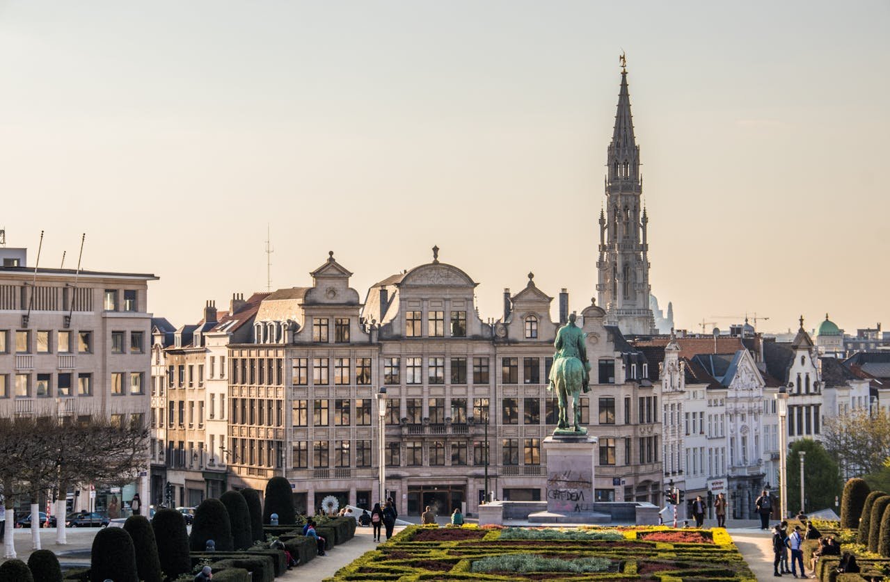 One city, ten landlords: why you need a single partner for Brussels relocation