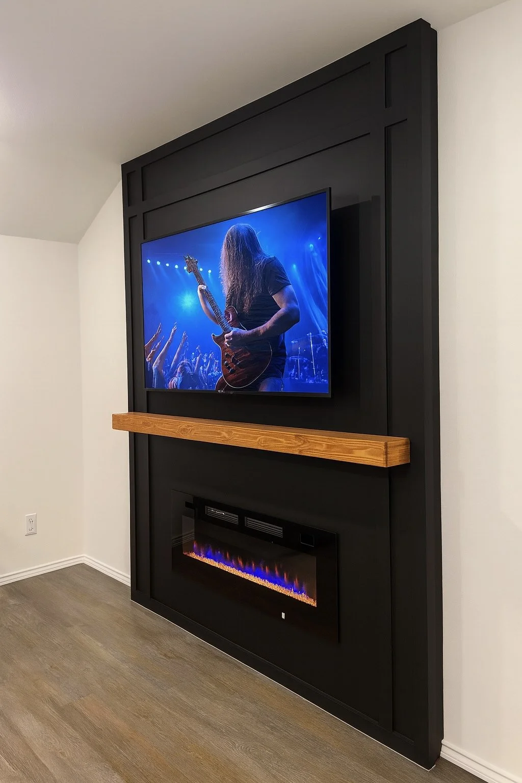 Trim Fireplace Media Wall