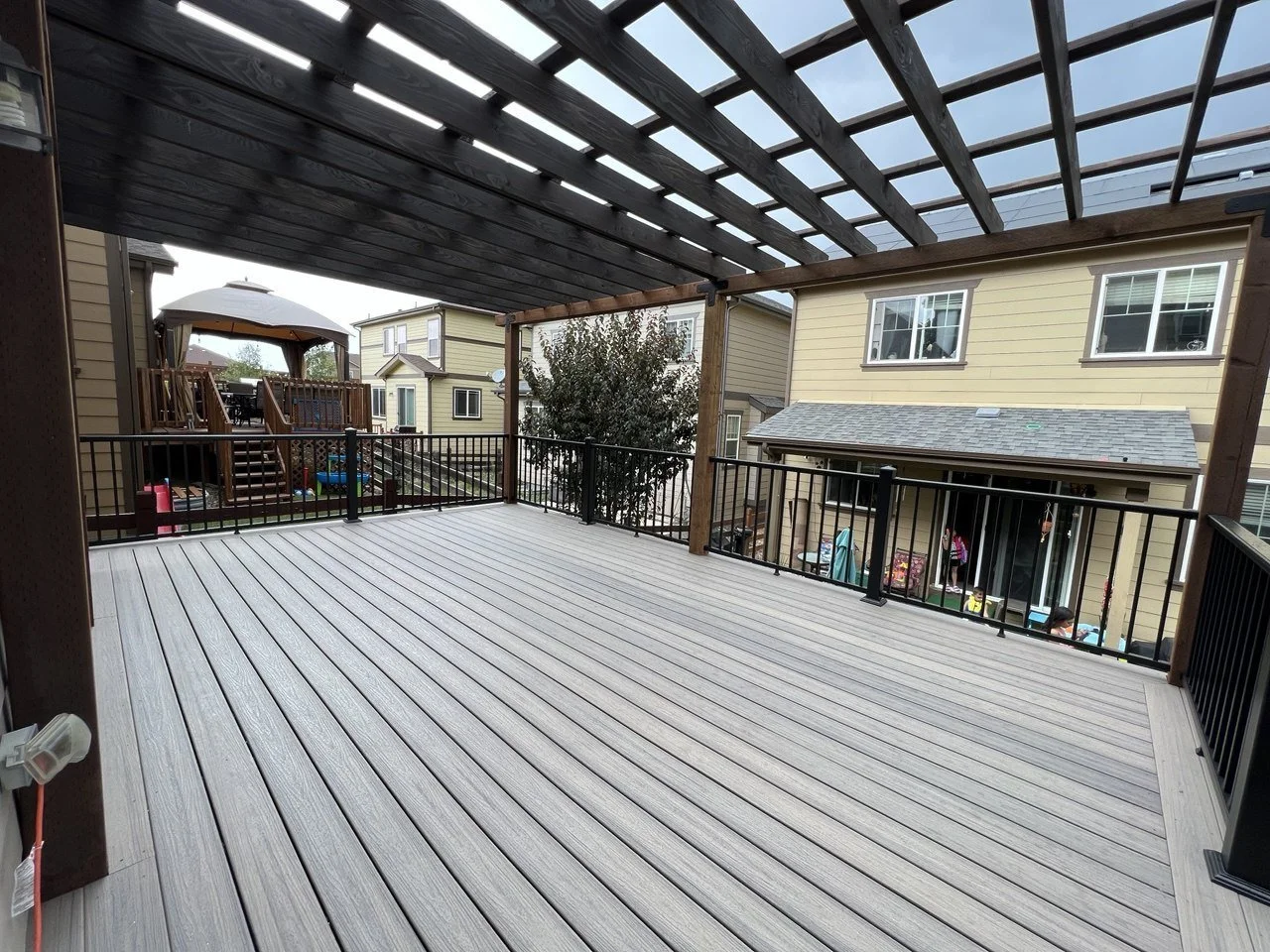 Deck with Pergola – Straight On.jpeg