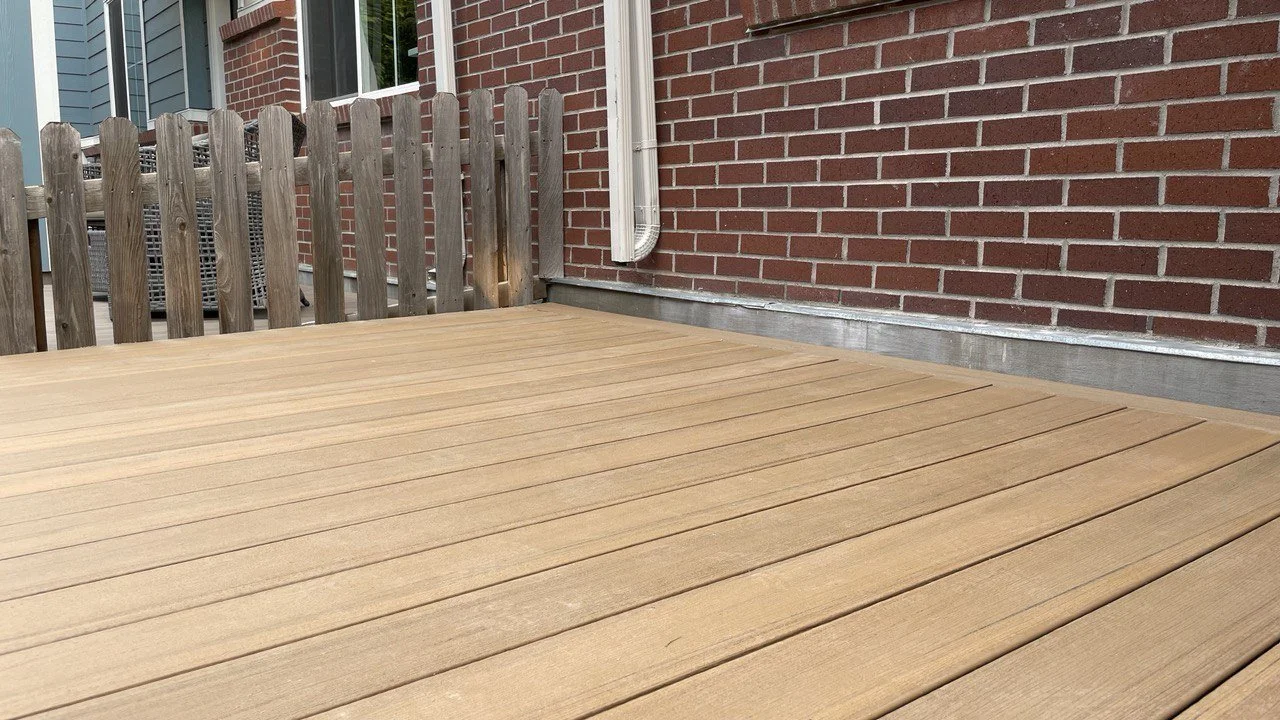 Front Yard Composite Deck – Dallas, Texas