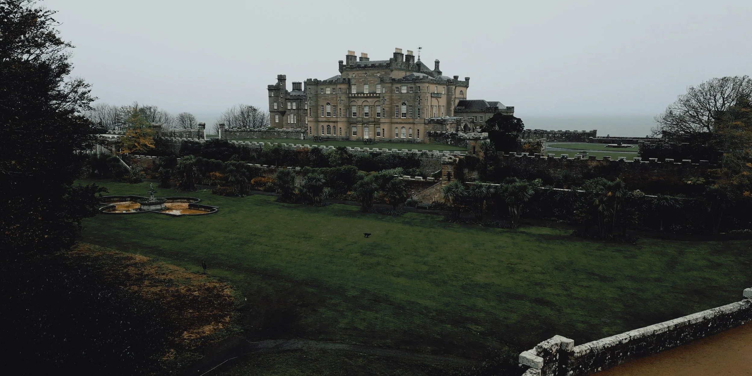 culzean castle exterior entrance gardens elopement photography