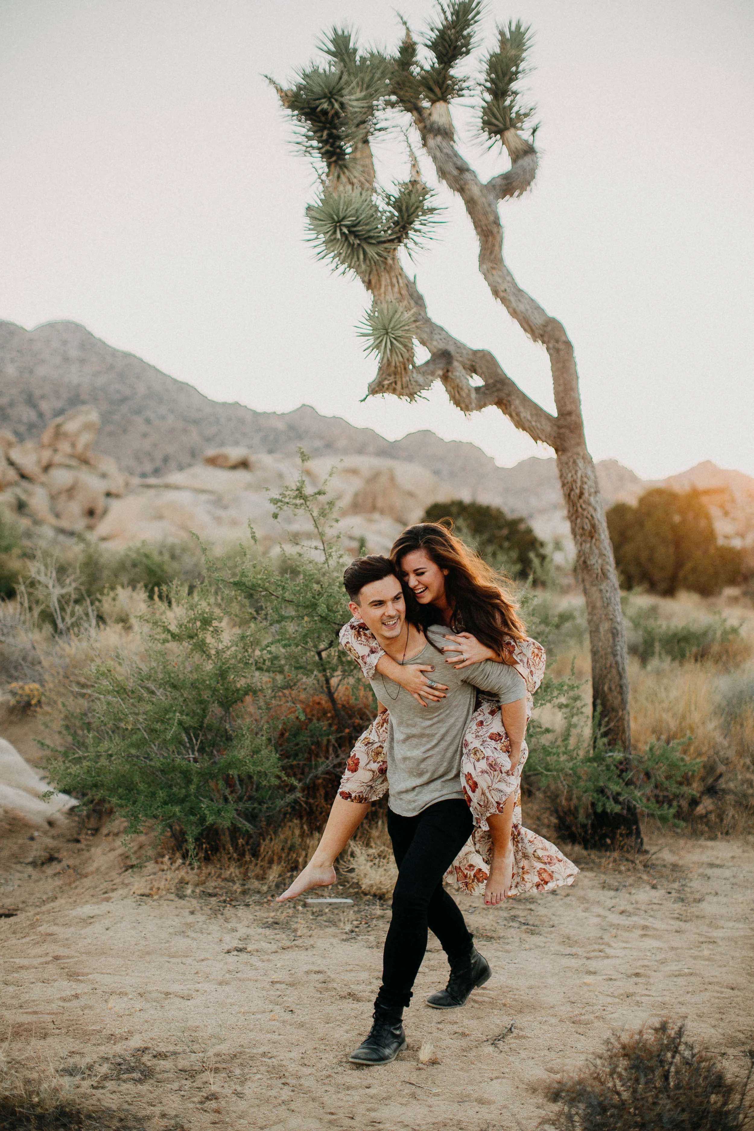 Emily + Chris Joshua Tree (JPEG)140.jpg