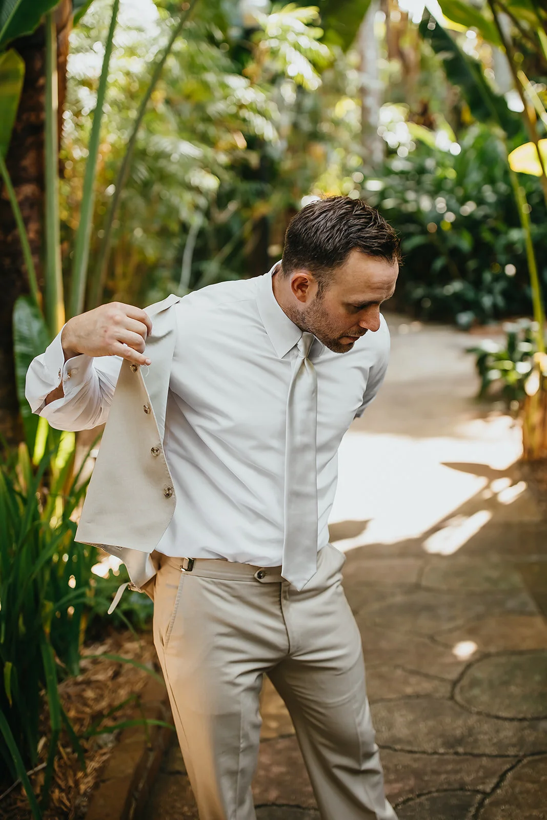 Tampa Wedding Photographer St. Pete Wedding Photographer Sunken Gardens Wedding