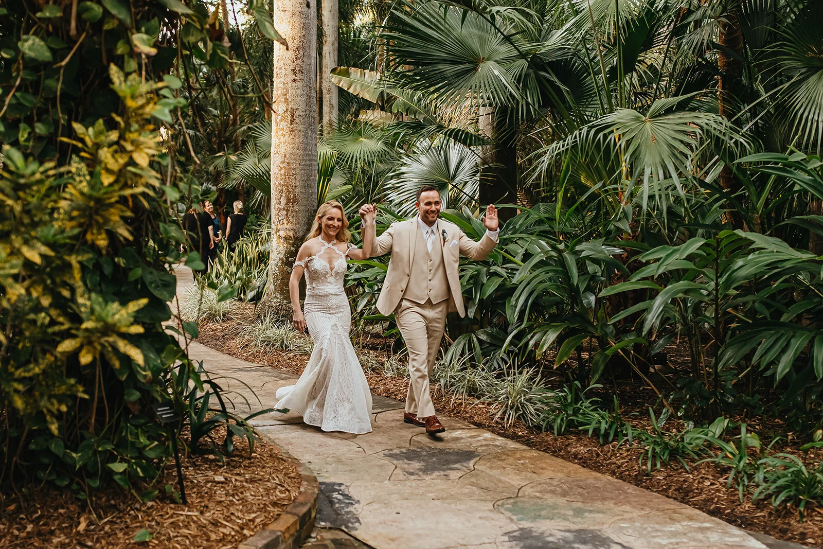 Tampa Wedding Photographer St. Pete Wedding Photographer Sunken Gardens Wedding