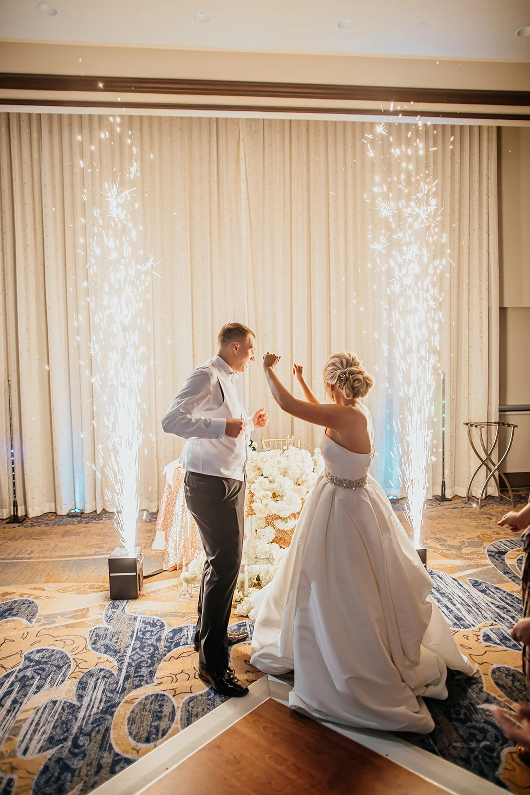 Orlando Wedding Photographer Rad Red Creative Wyndam Bonnet Creek Wedding