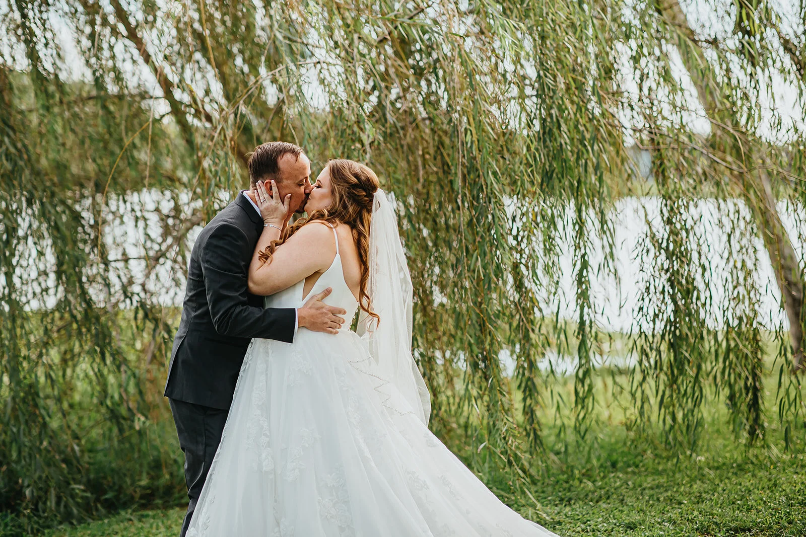 St. Petersburg Wedding Photographer Rad Red Creative NOVA 535 Wedding