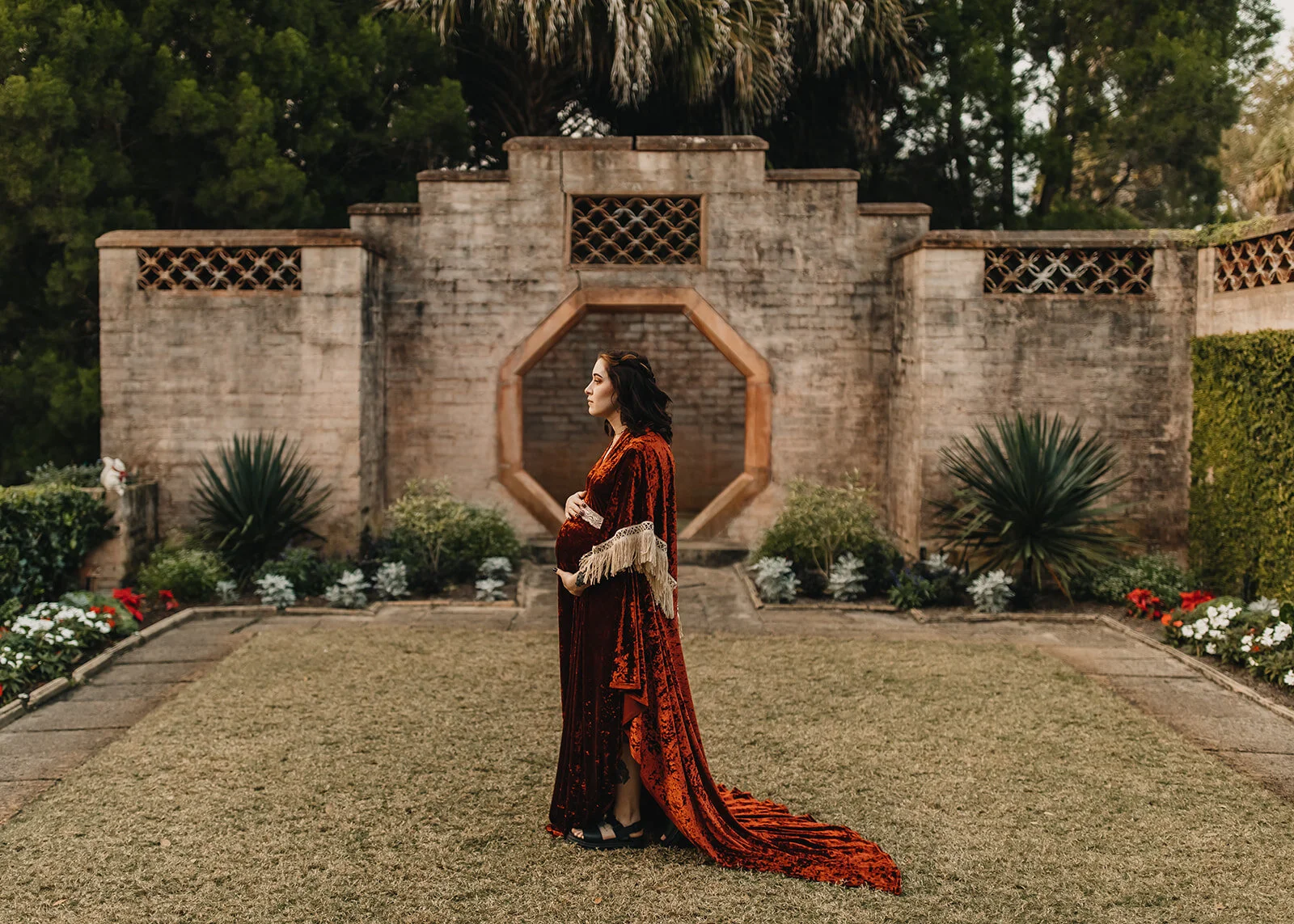 Rad Red Creative Tampa Photographer Bok Tower Maternity Session