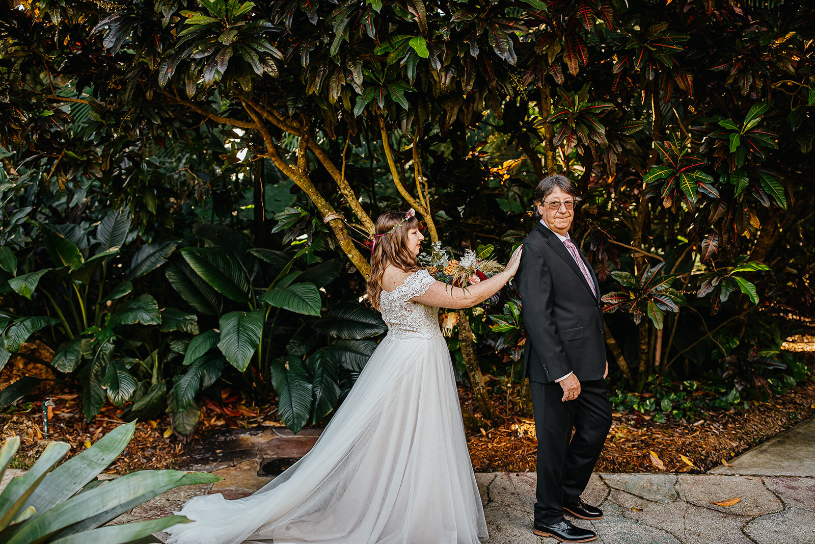 Rad Red Creative Tampa Wedding Photographer Sunken Gardens Wedding