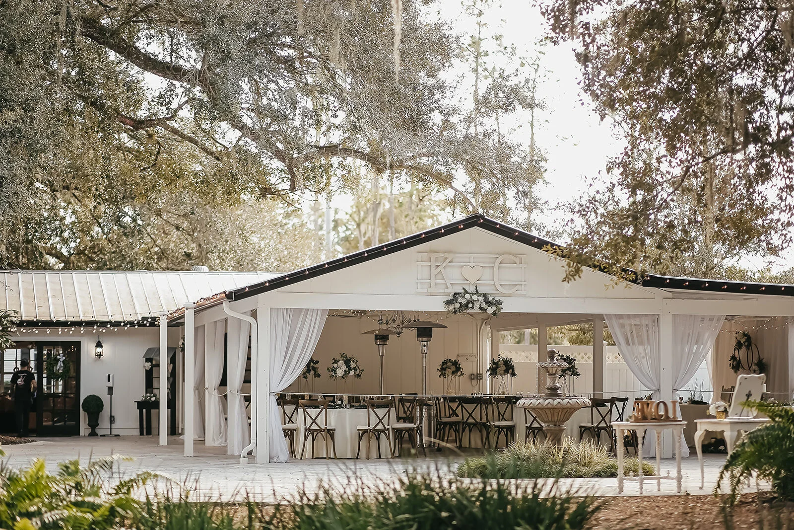 Rad Red Creative Tampa Wedding Photographer Cross Creek Ranch Wedding