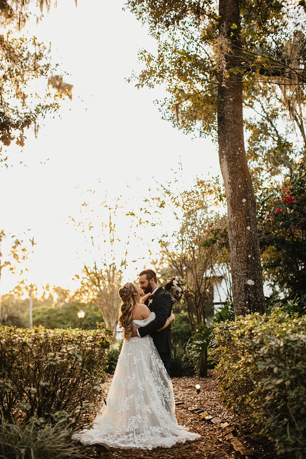 Rad Red Creative Tampa Wedding Photographer Cross Creek Ranch Wedding