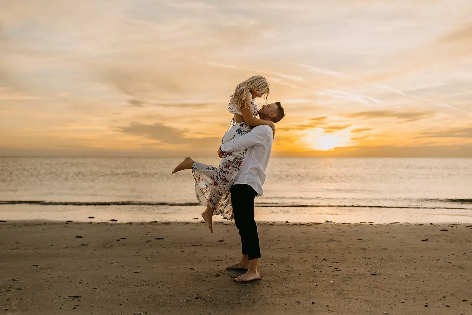 Rad Red Creative Tampa Wedding Photographer Fort Desoto Engagement Session