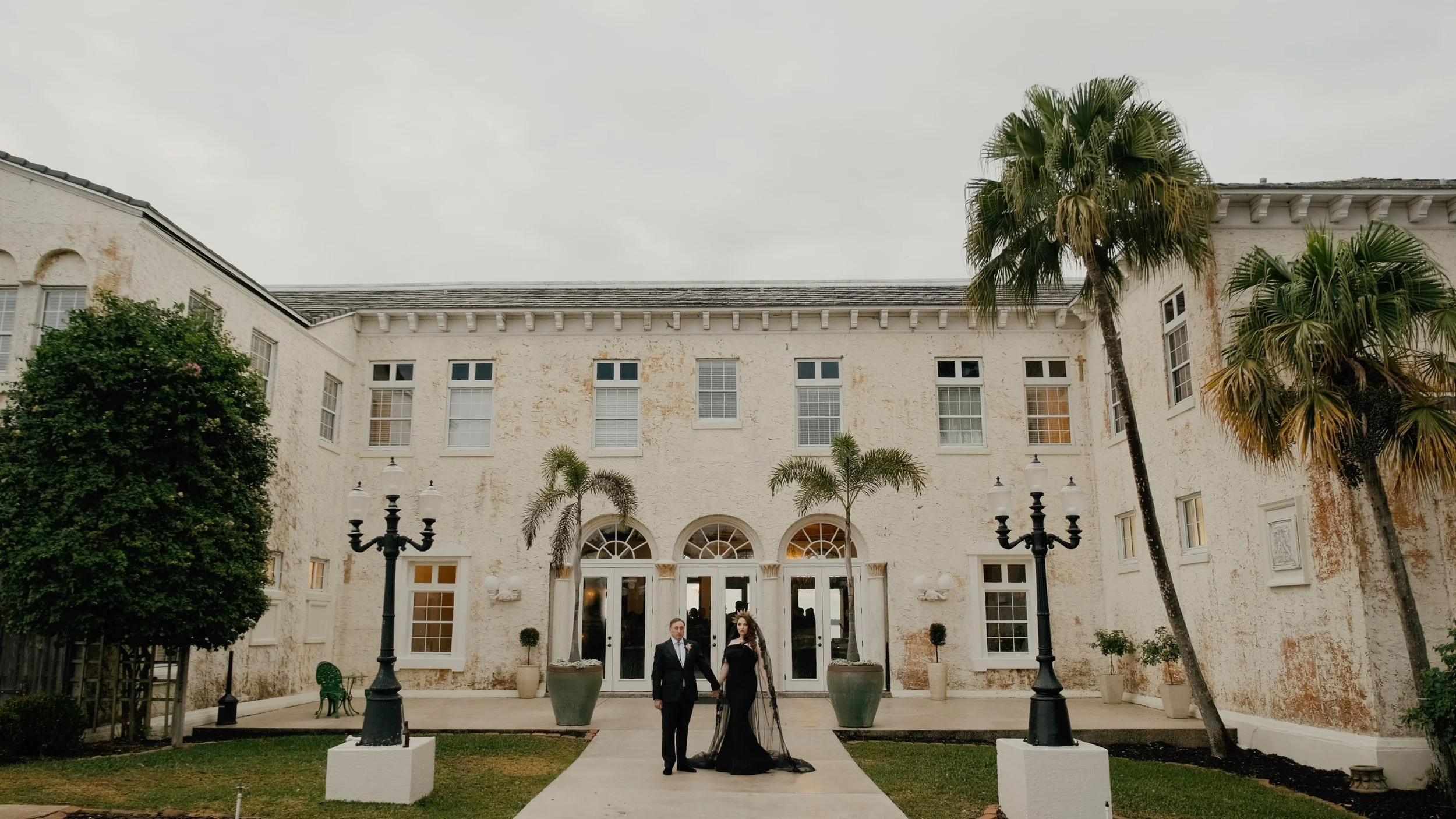 Cali &amp; Joe’s Bella Cosa Lakeside Wedding