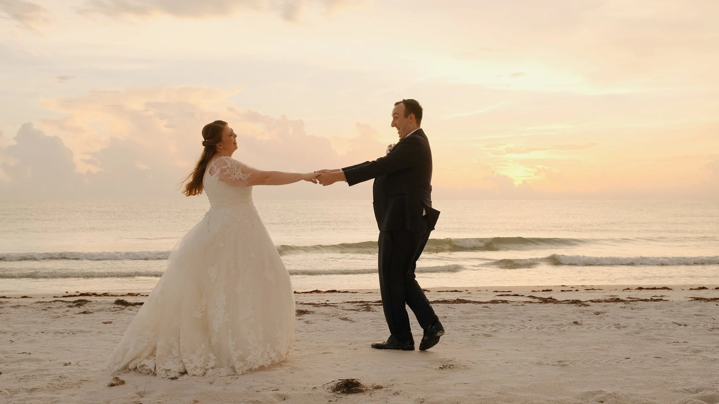 Kelly &amp; Ben’s Carlouel Yacht Club Wedding