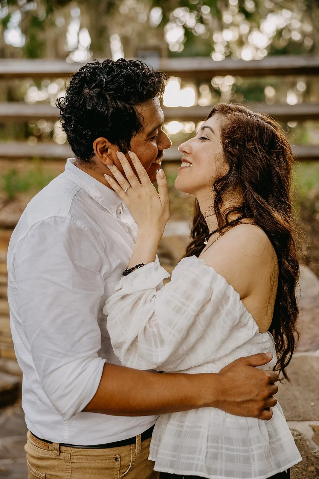 Lisa &amp; Ricardo’s Engagement Session