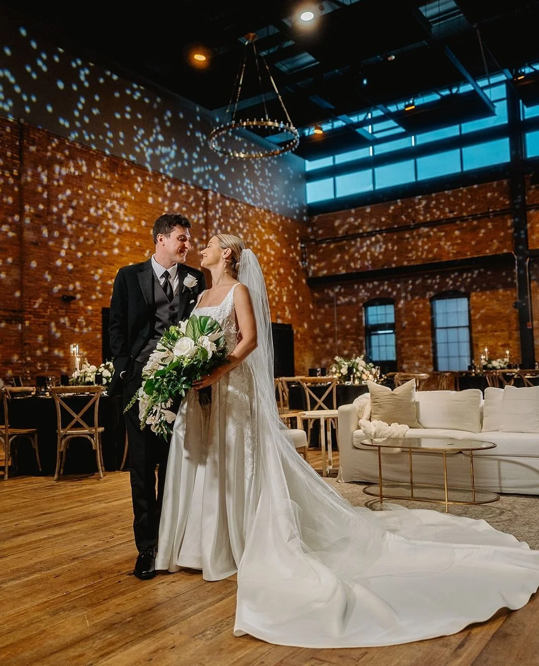 10 frames. One hell of a love story.⁠
⁠
We could&rsquo;ve made this carousel 87 slides long, but since we had to pick 10... The glances, the light, the in-betweens&mdash;they&rsquo;re everything we loved about this day (and these two).⁠
⁠
Which one&r