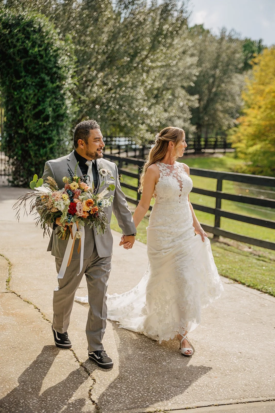 Julie &amp; Mike’s Club Lake Venue Wedding