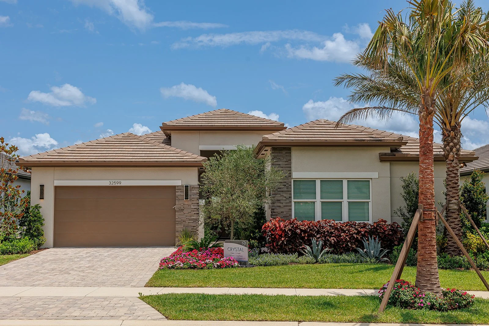 Crystal - Valencia Ridge 2025 (JPEG) (2 of 4).jpg