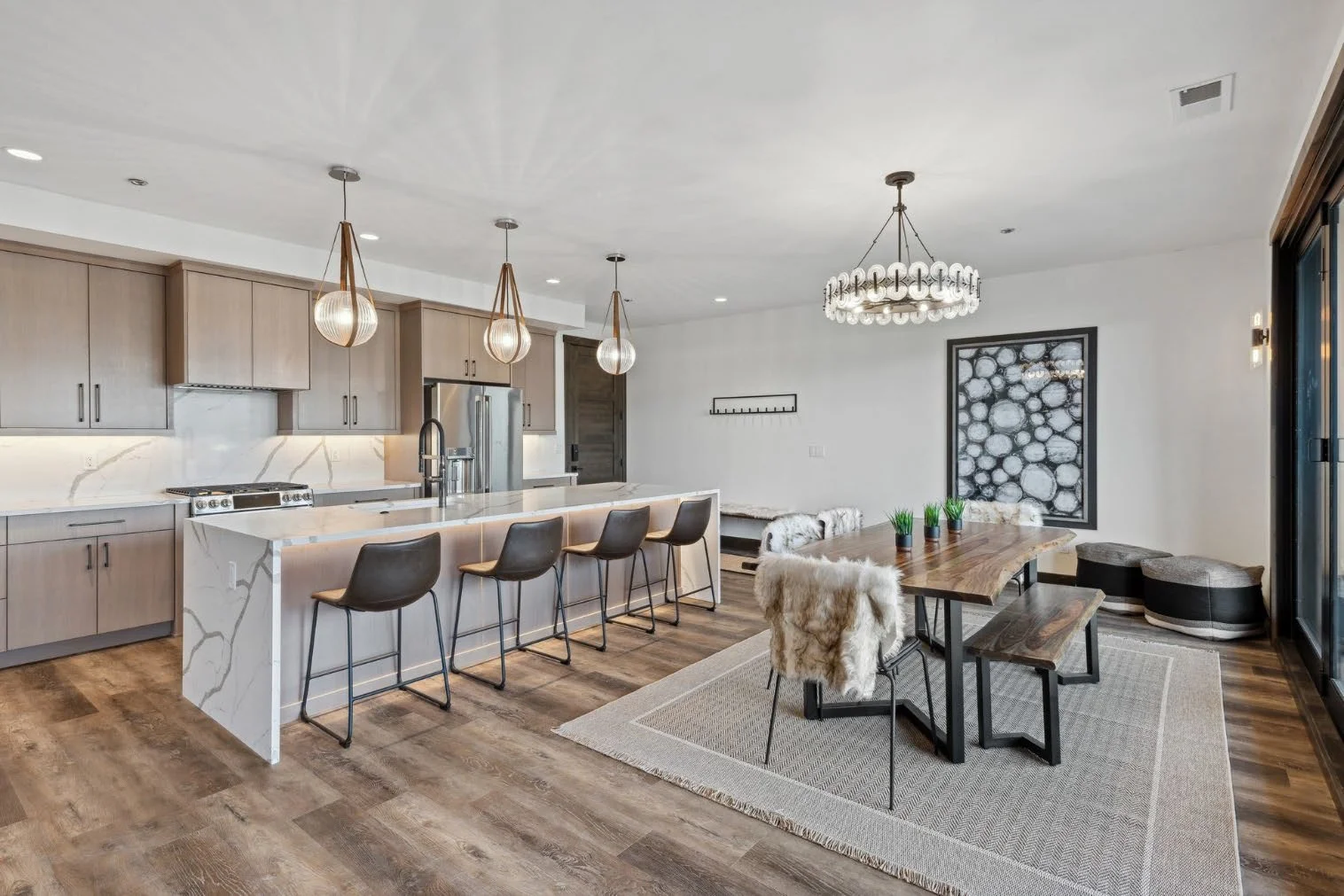 Whitefish Home for 6 Details-8.jpg