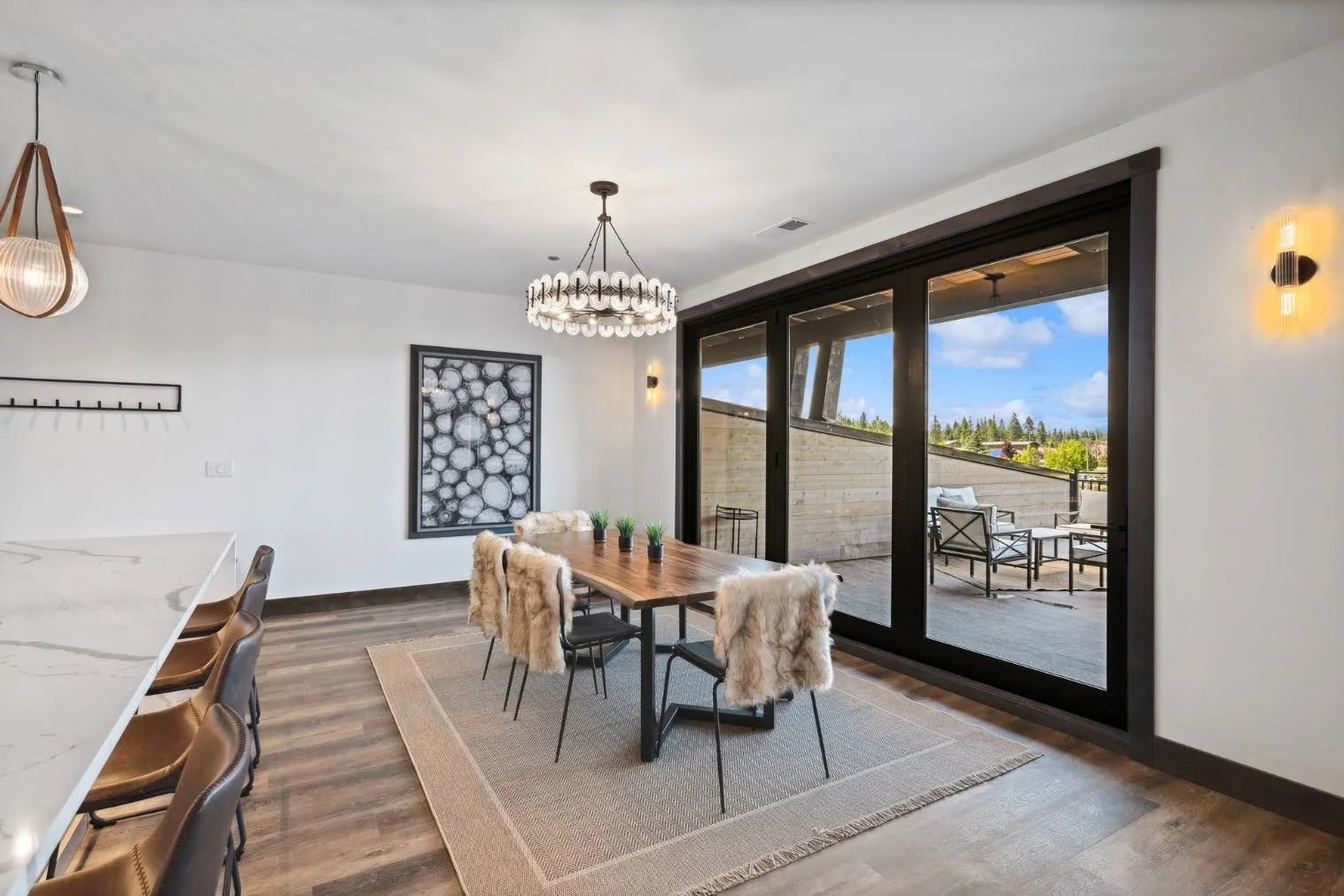 Whitefish Home for 6 Details-10.jpg