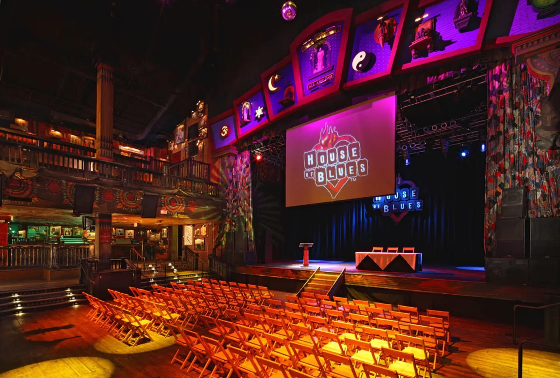 Convention center expo and corporate event in Orlando with coordinated production and attendee flow