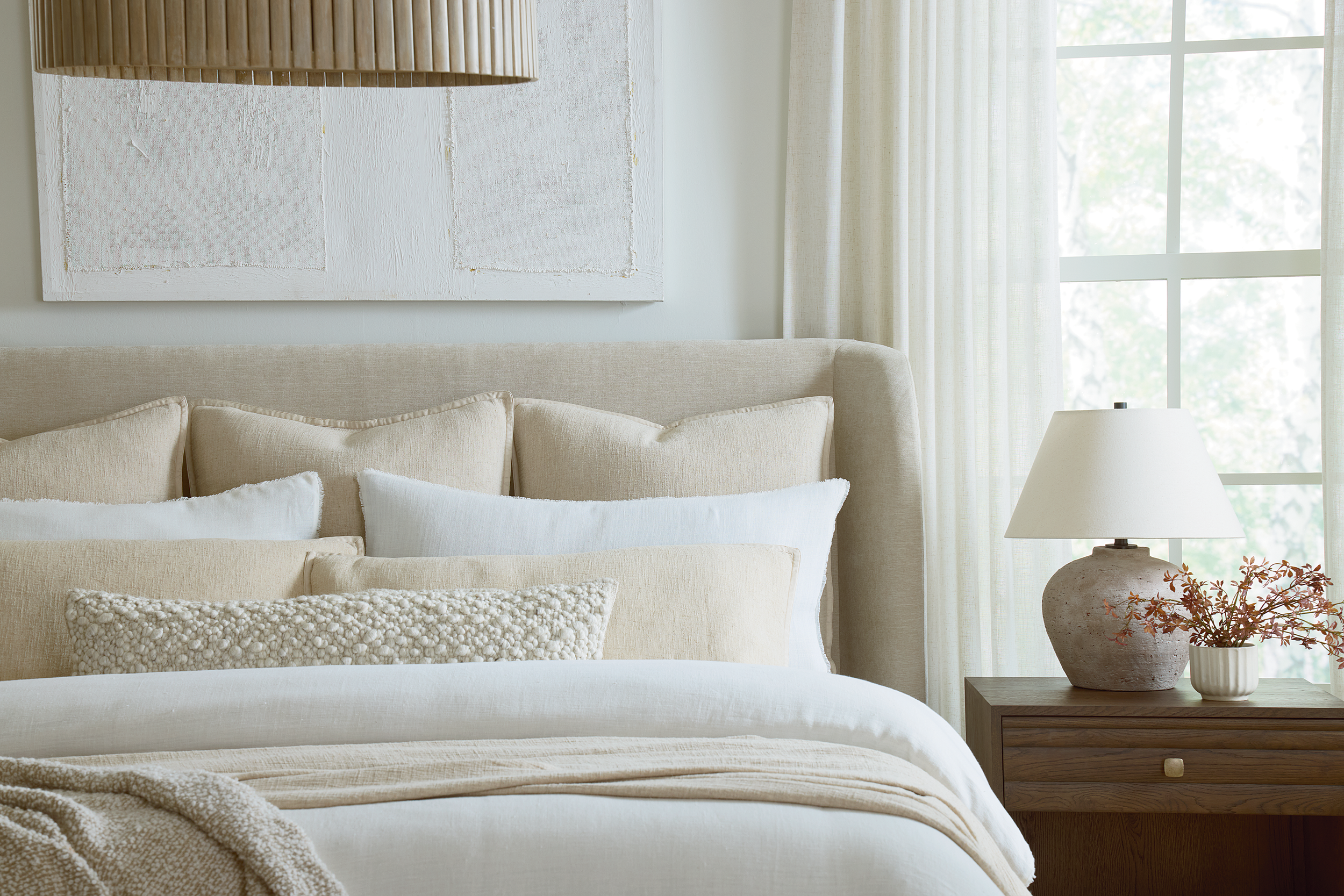 Stacy_Upholstered_Bed_DTL_SU25_rs_SU25_rs.png