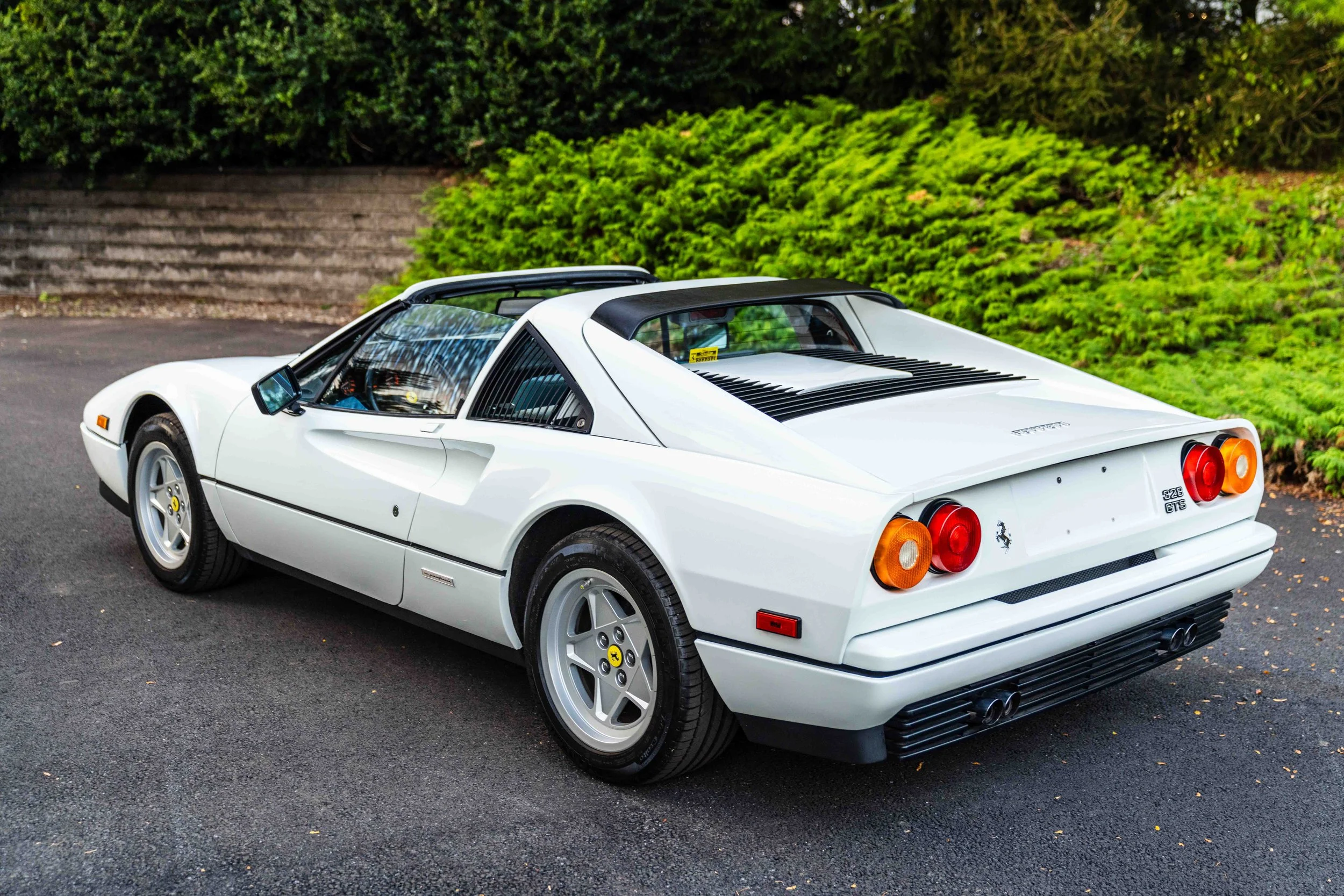 1987 Ferrari 328 GTS
