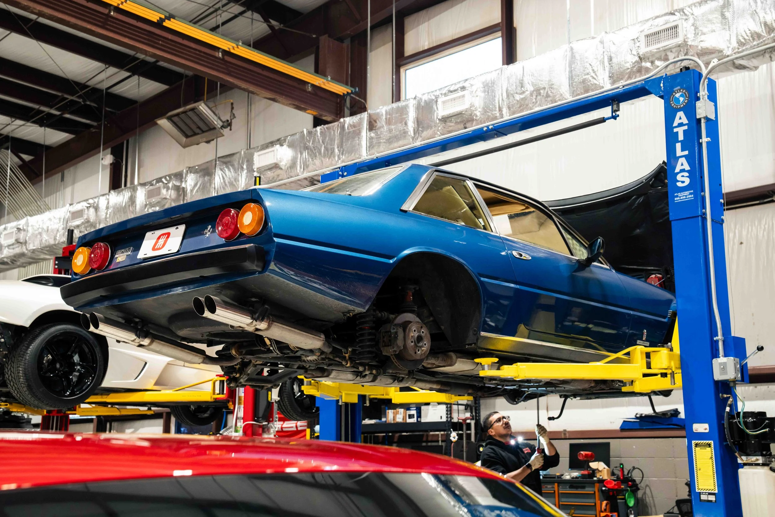 Ferrari 400i Service