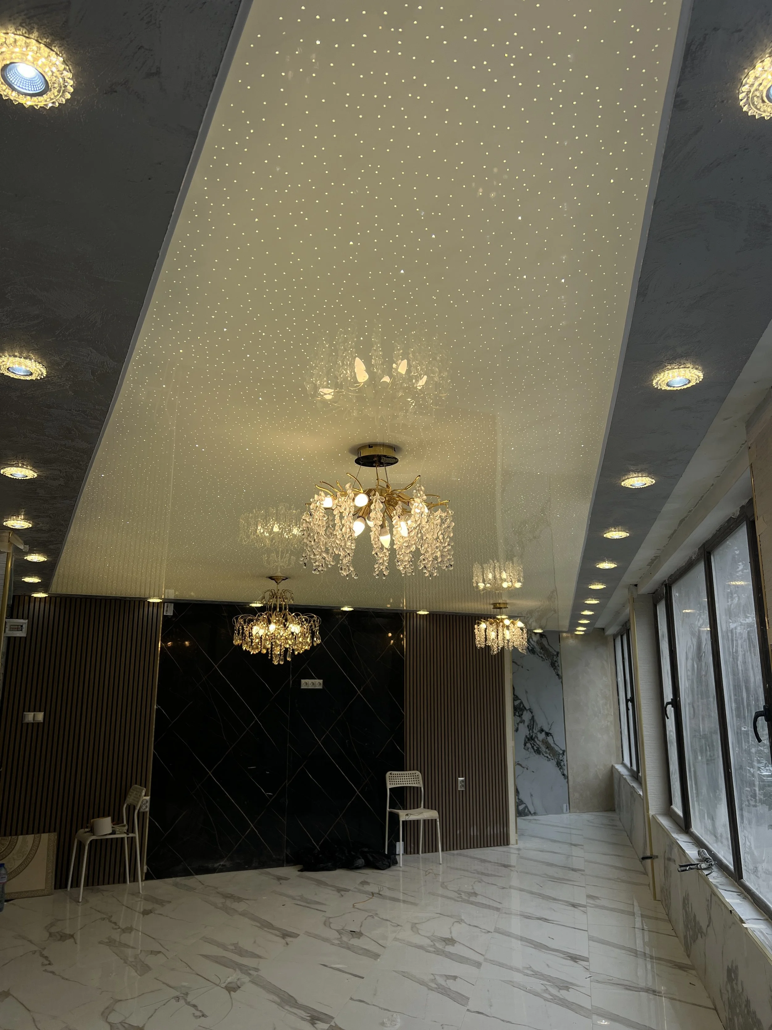 Как се формира цената на опънат таван Звездно небе?