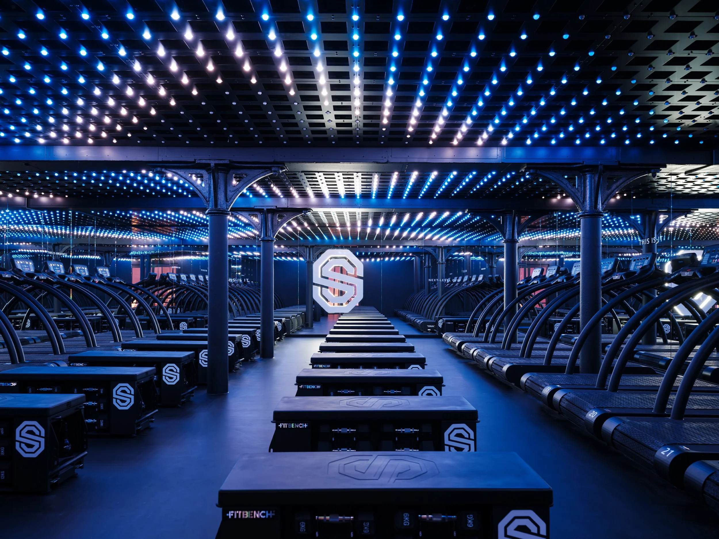 Saints & Stars Amsterdam City19.jpg