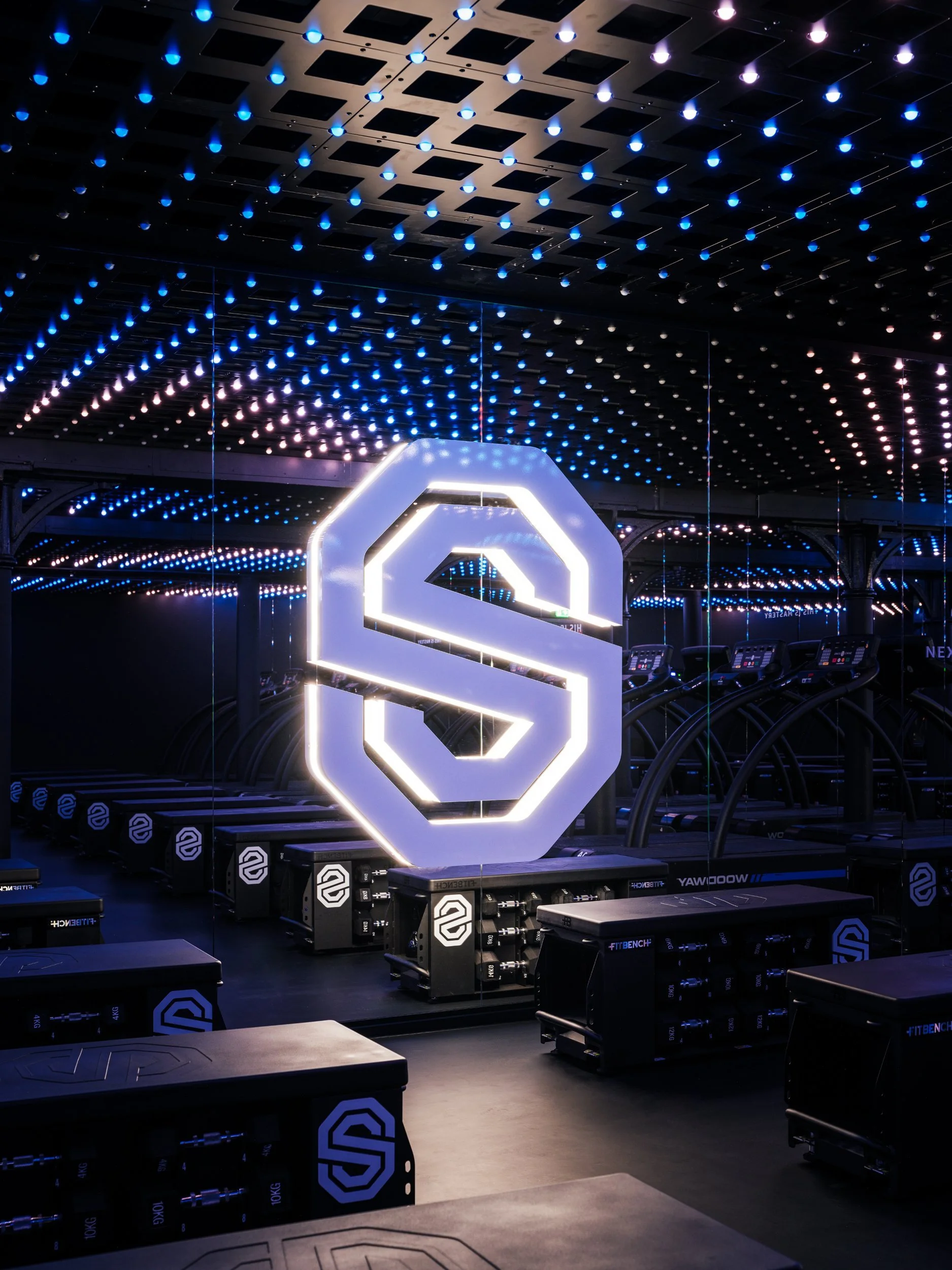 Saints & Stars Amsterdam City04.jpg