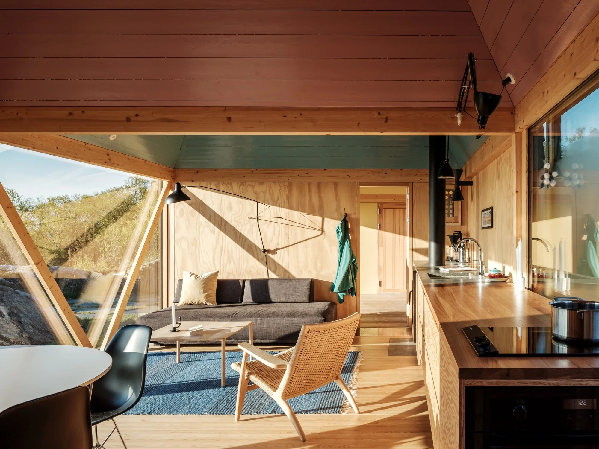 Ersland Cabin_4.jpg