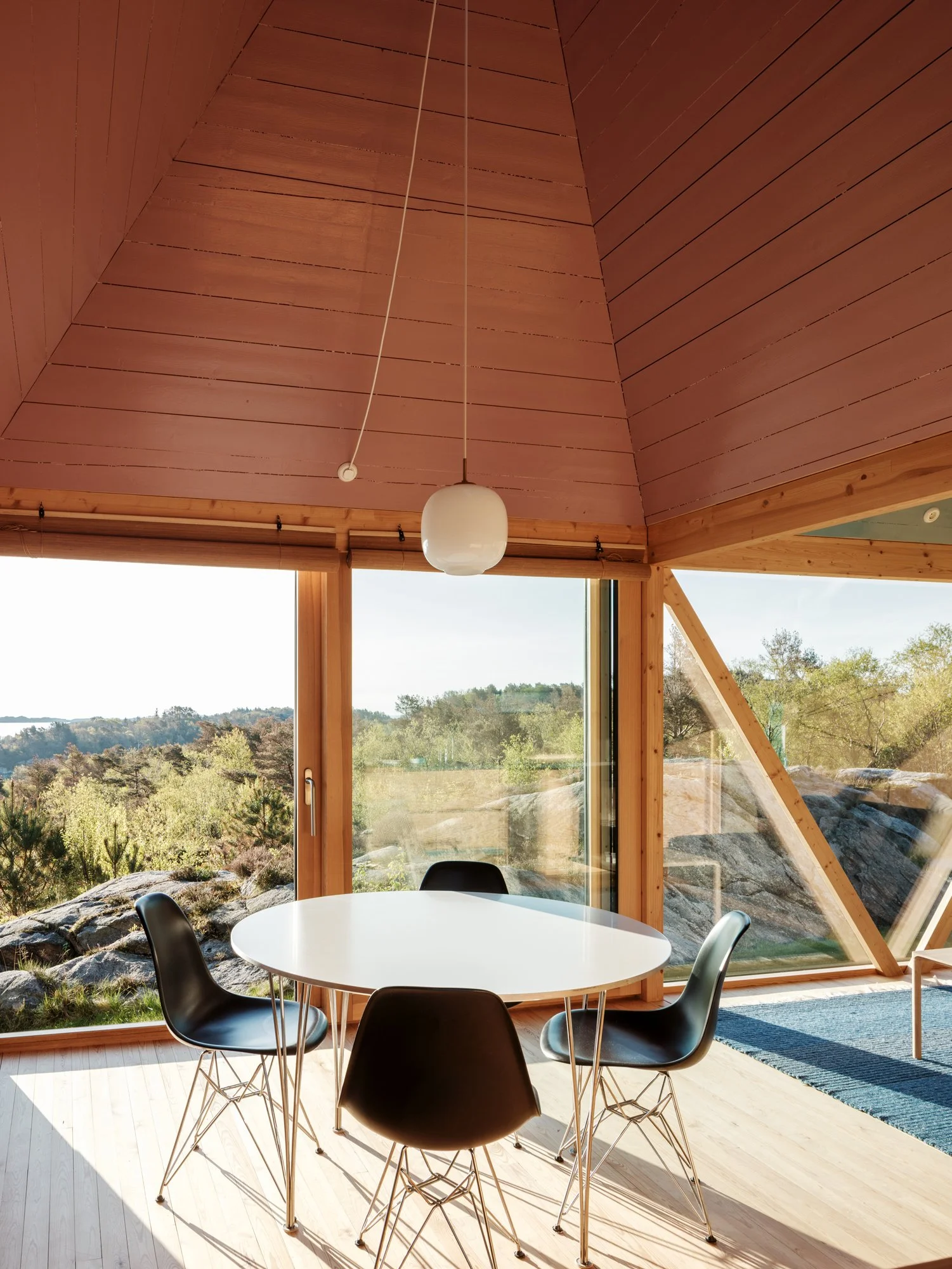 Ersland Cabin_6.jpg