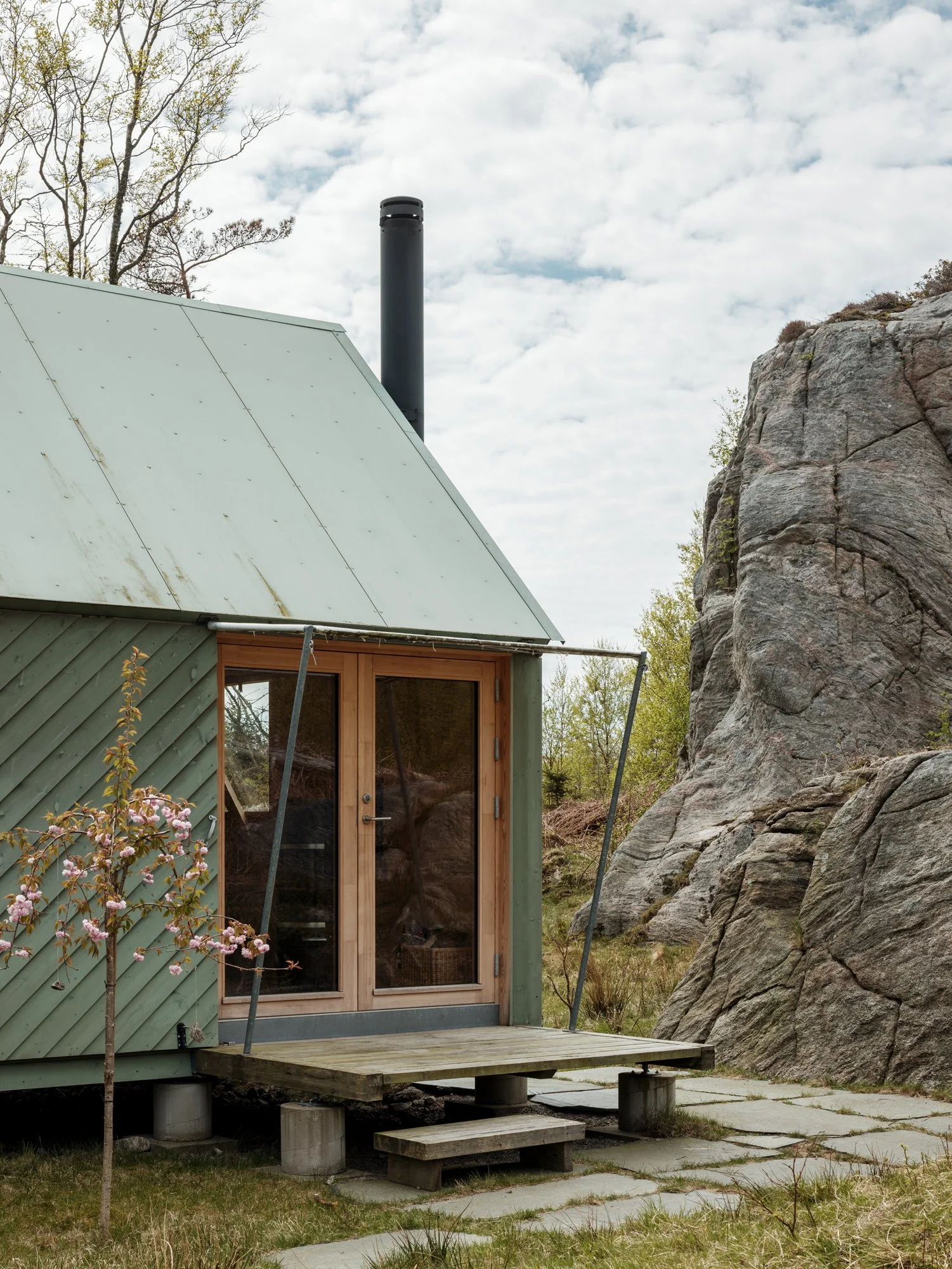 Knut's Cabin_16.jpg