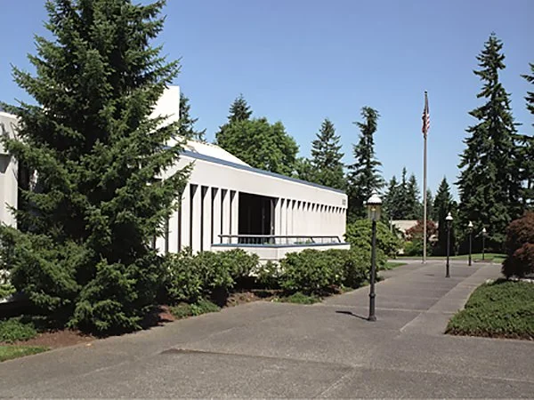 crossroads plaza.jpeg