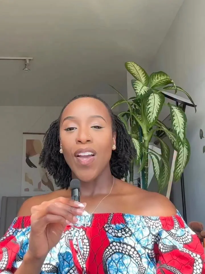 👑 ALL THINGS MICROLOCS! Do you have microlocs or want to install them? 

We're excited to welcome @omalocsbeauty to the LOCnificent 2026 marketplace as a PREMIUM VENDOR! 🔥

Come connect with a brand dedicated to microloc care and connecting clients