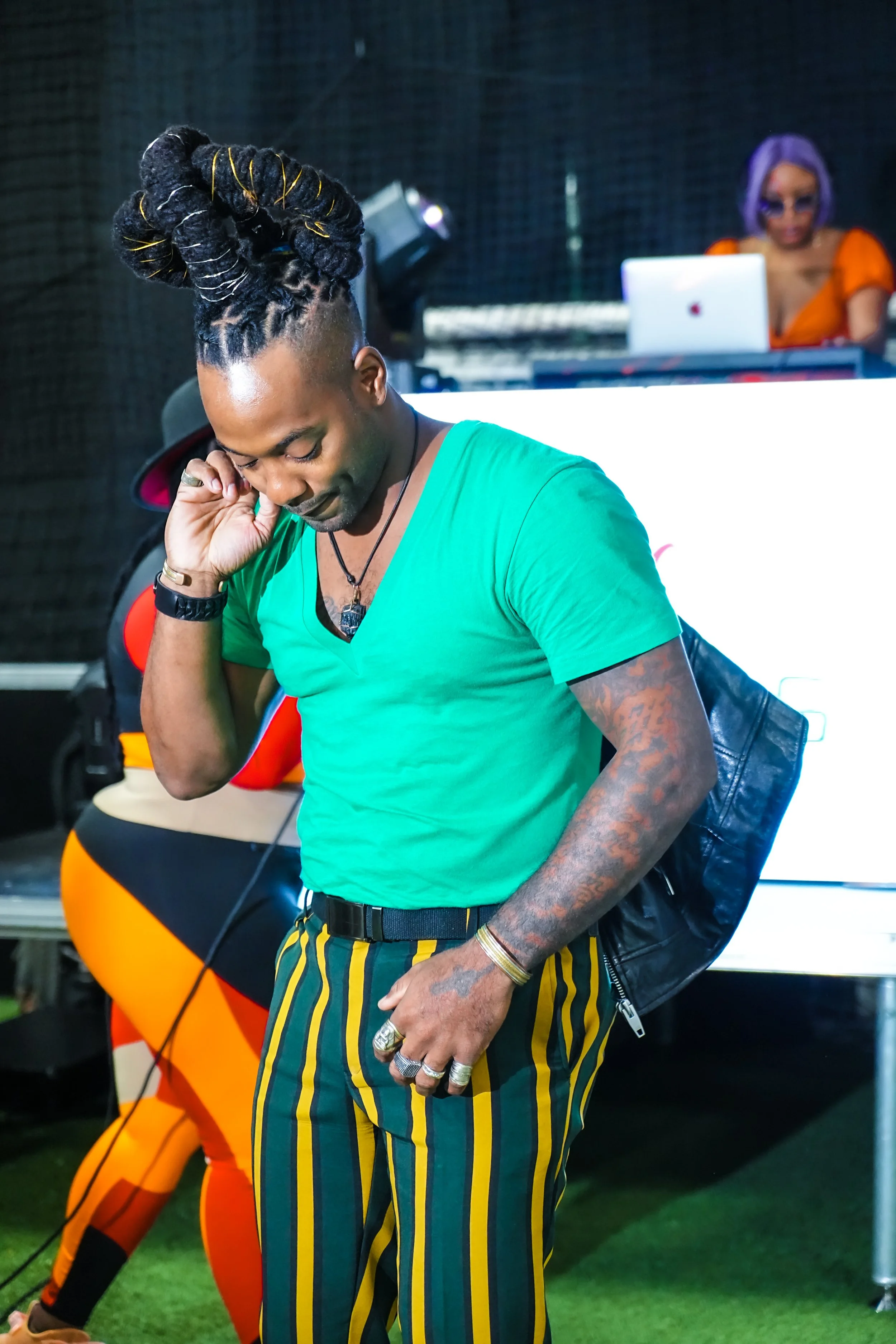 LOC 22 MAIN SHOW_-128.JPG